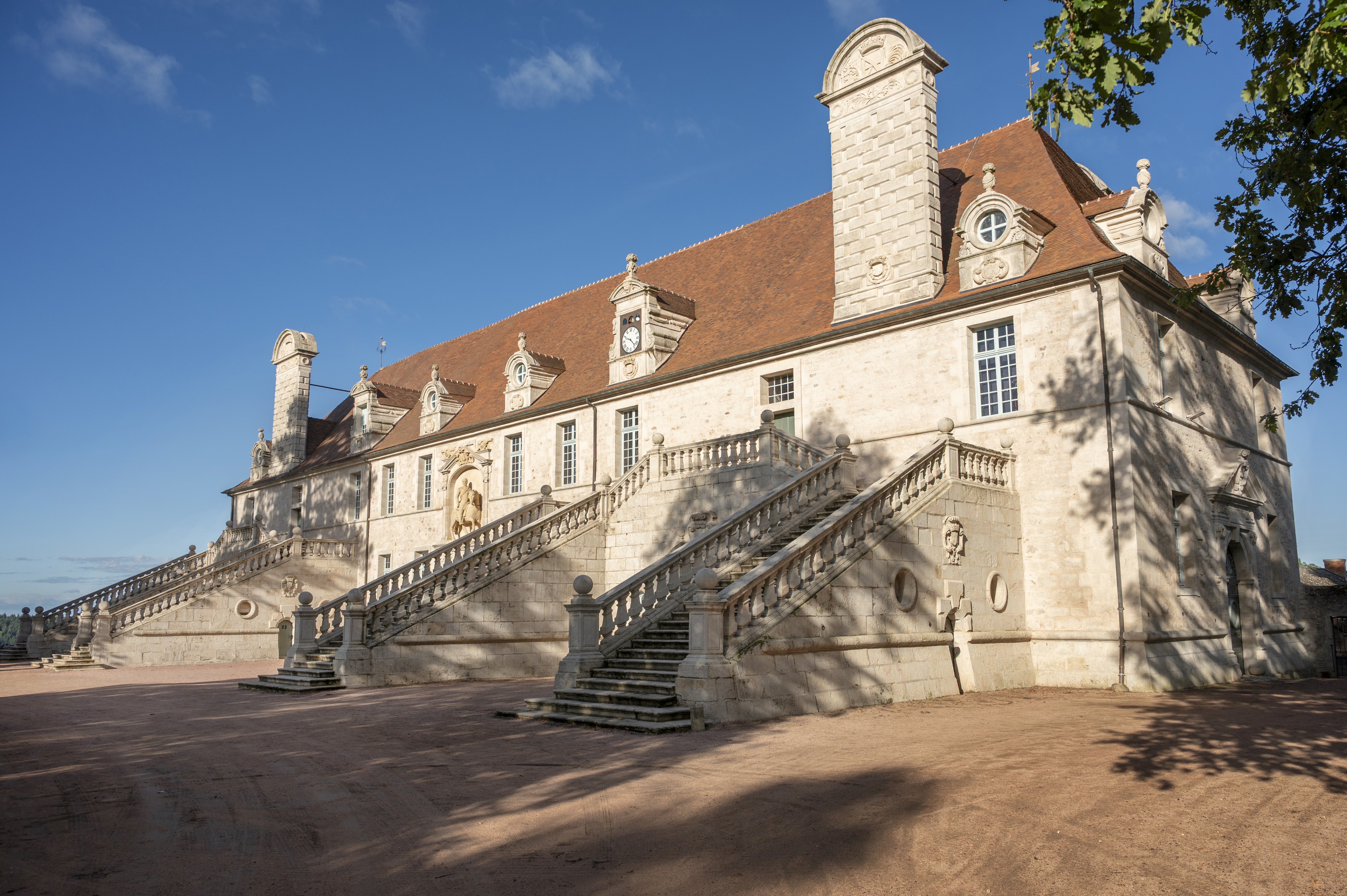Ecuries du château de Chaumont en Charolais
