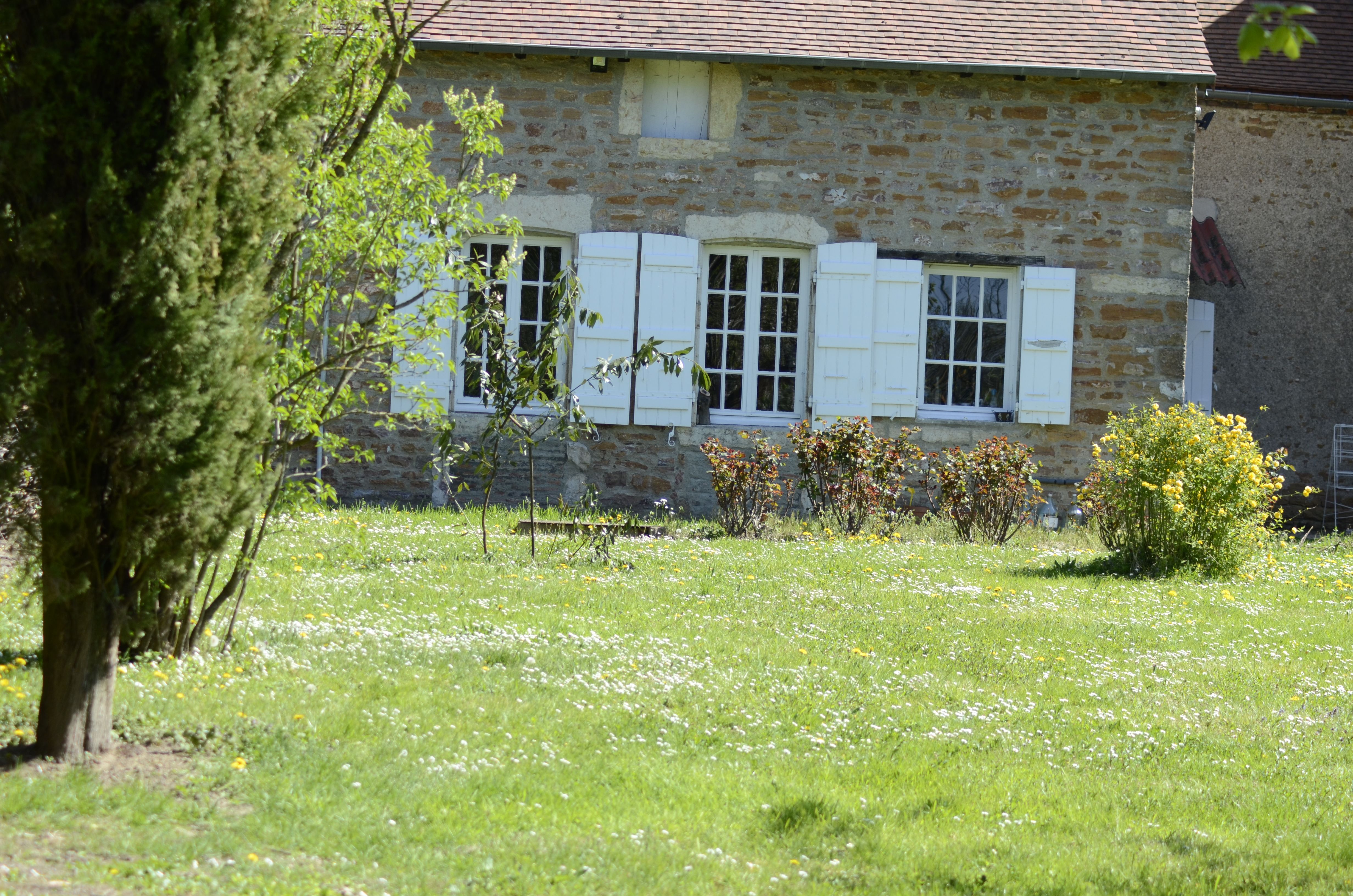 Chambre d'Hôtes Hamac et Potager, chambre d'hôtes à La Chapelle-de-Bragny