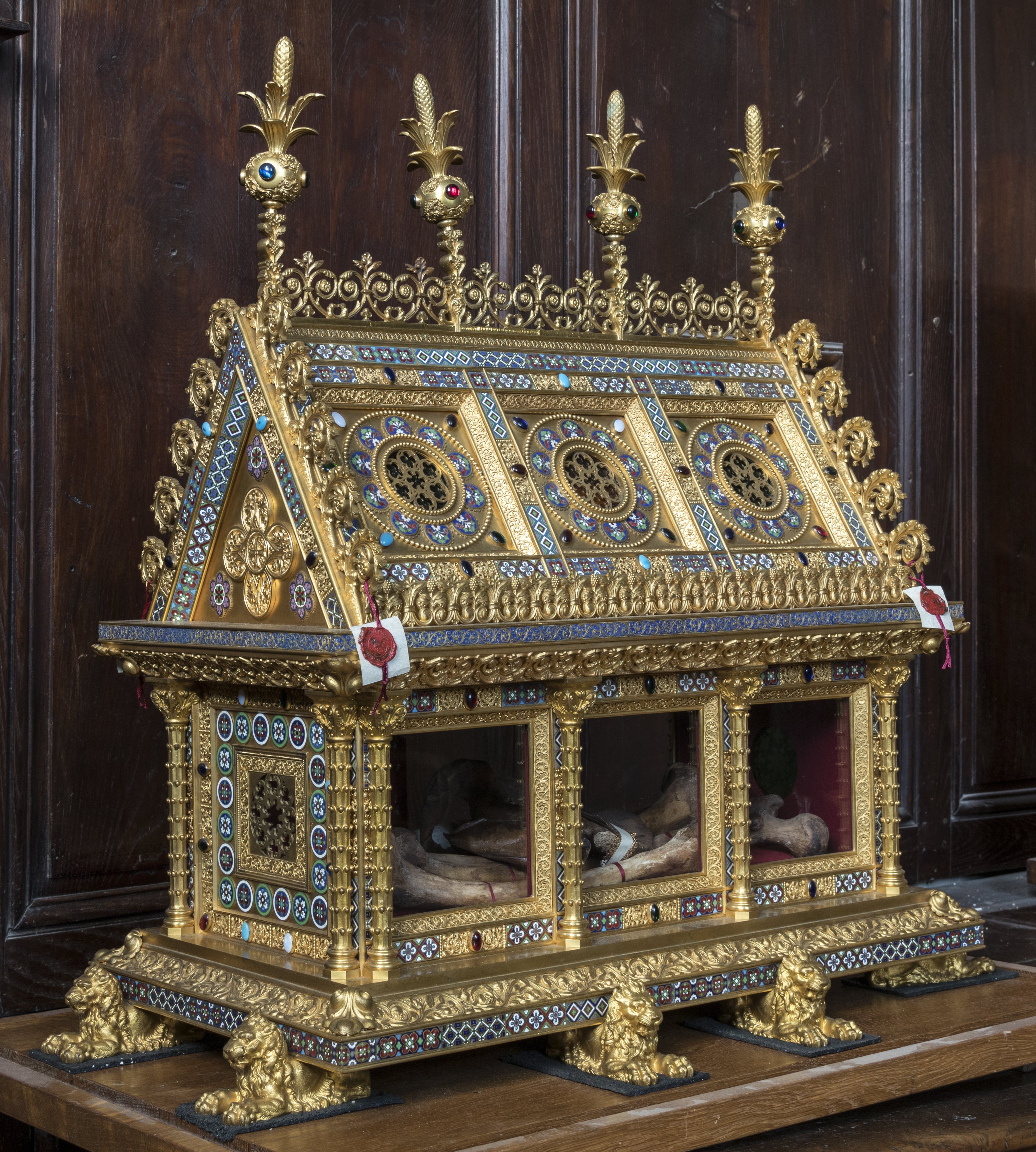 Châsse-reliquaire de saint Lazare