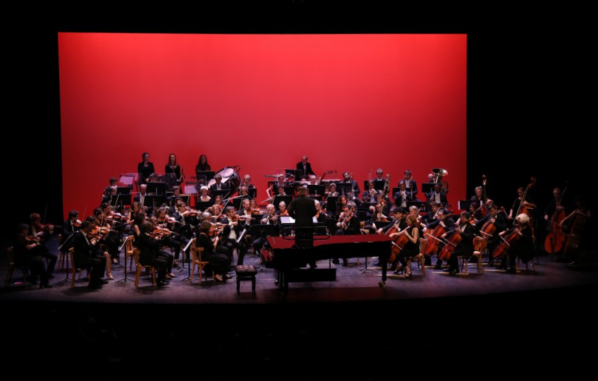 (c) Orchestre Symphonique des Concerts Nivernais