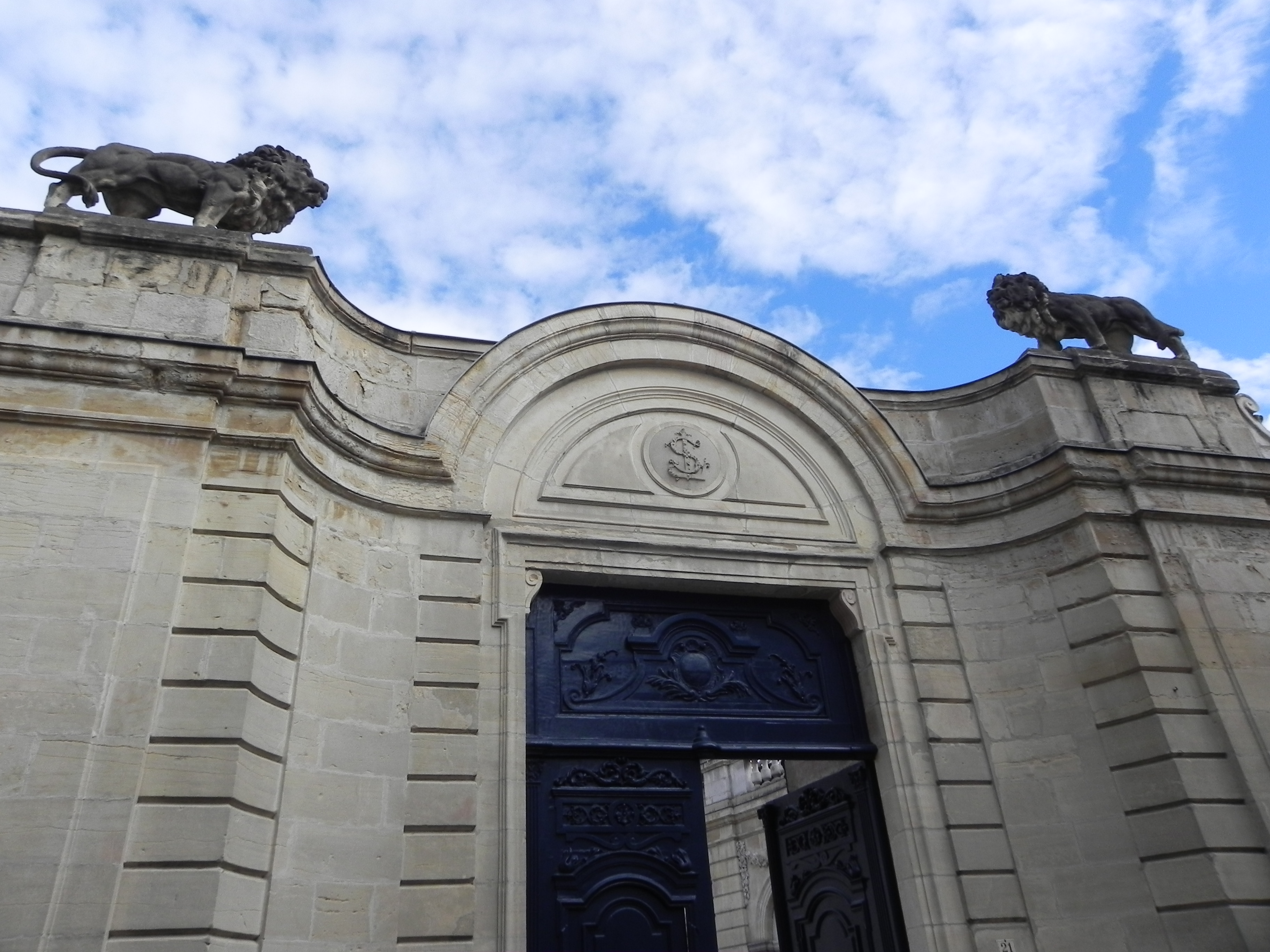 Hotel-Legouz-de-Gerland