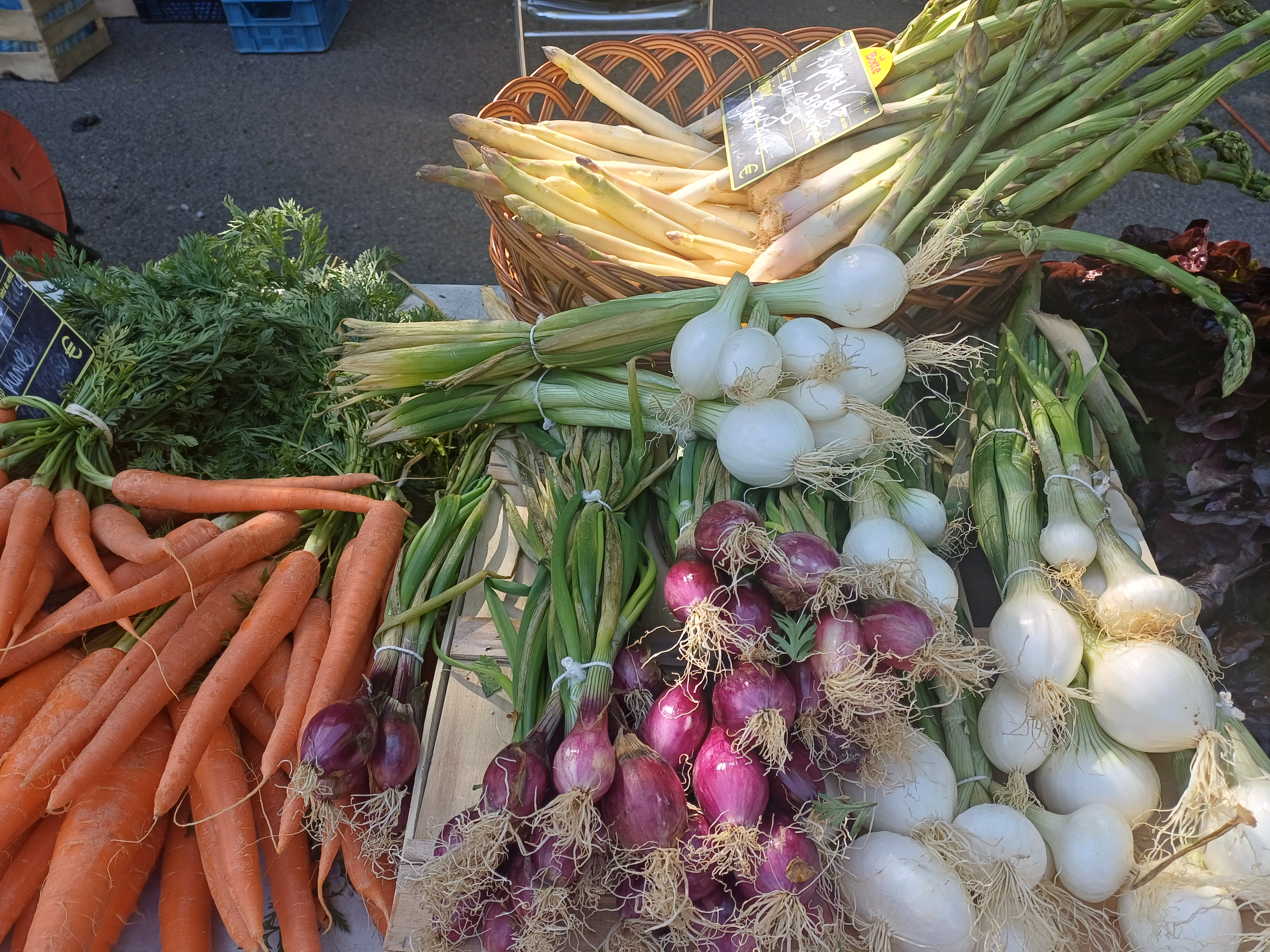 Marché de Pesmes