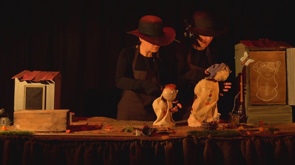 24_10_La caresse du papillon