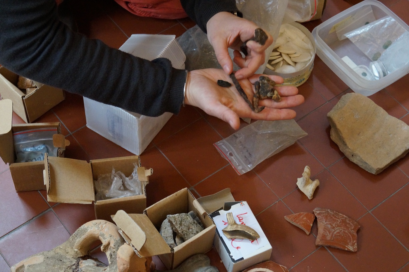 Les vacances de 6/12 ans - Balade dans une maquette de maison romaine