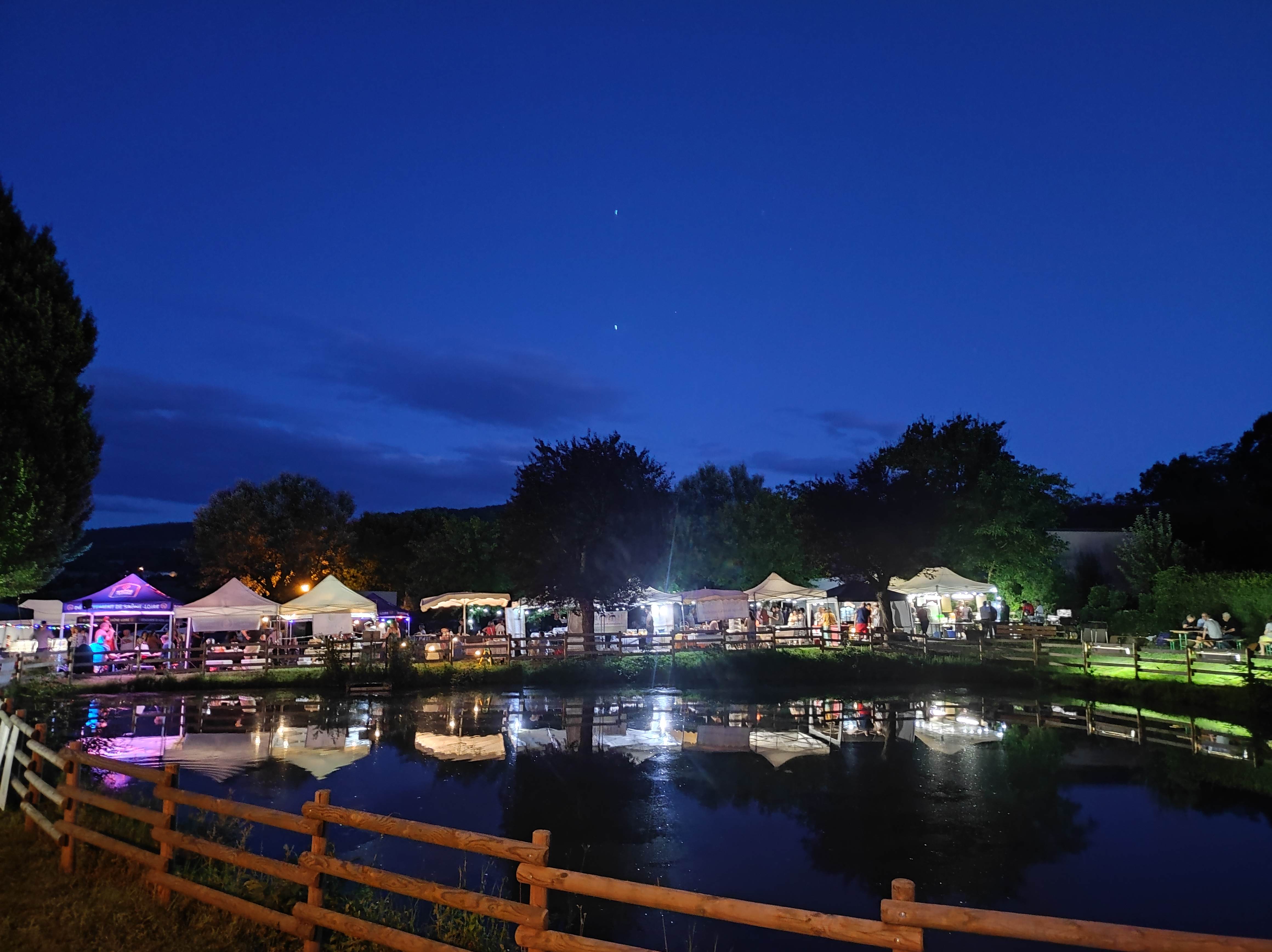 Marché Nocturne