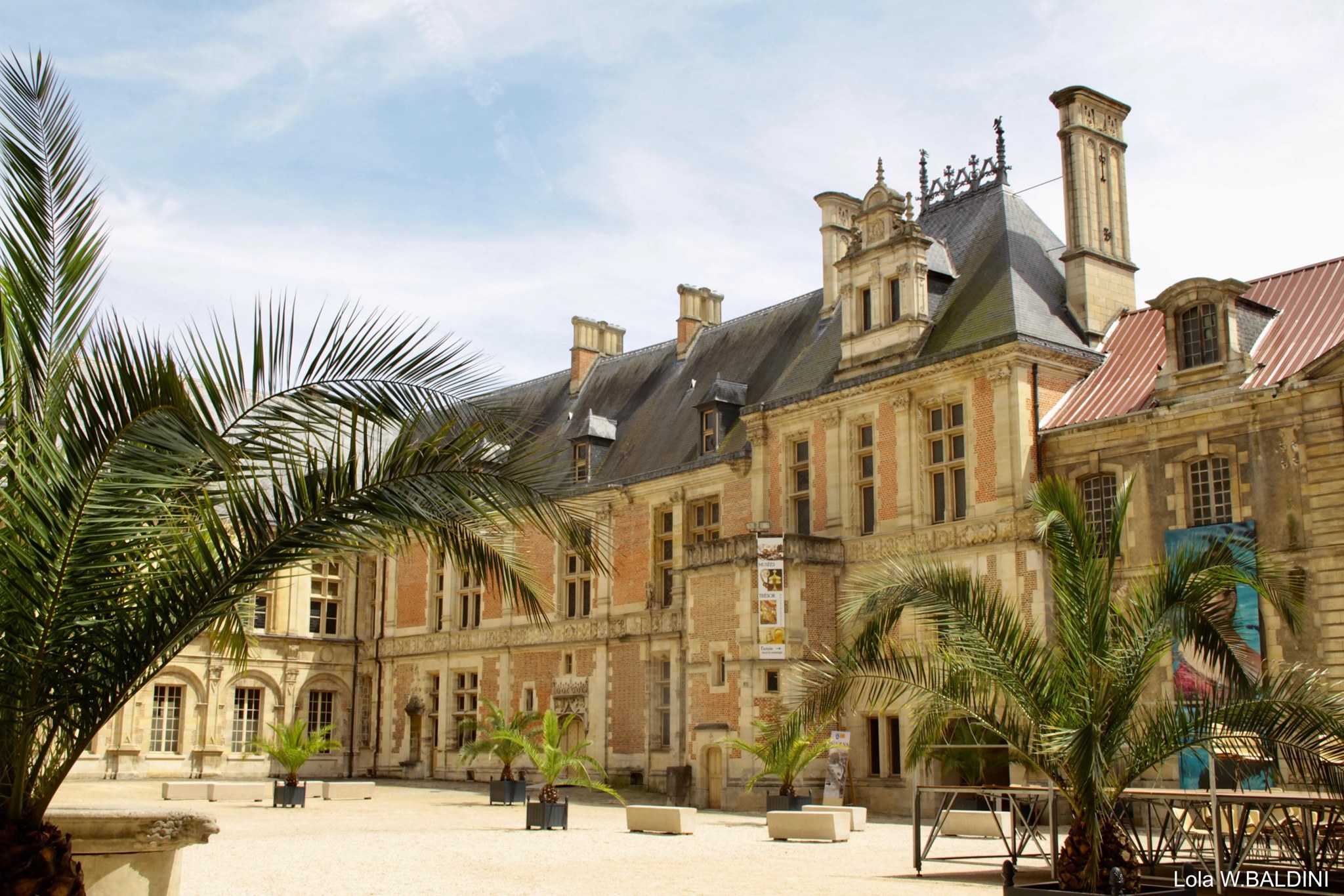 194298857_5866306940076898_6104282209331063576_n