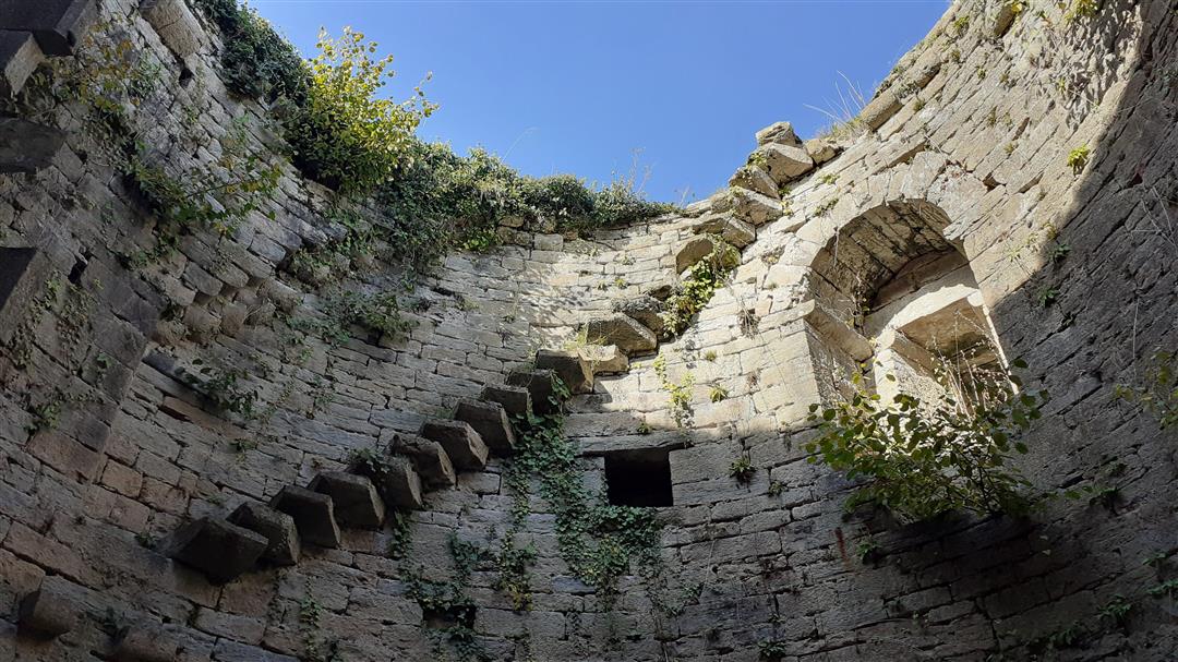 Château d'Etrabonne