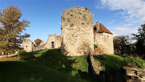 Château d'Etrabonne