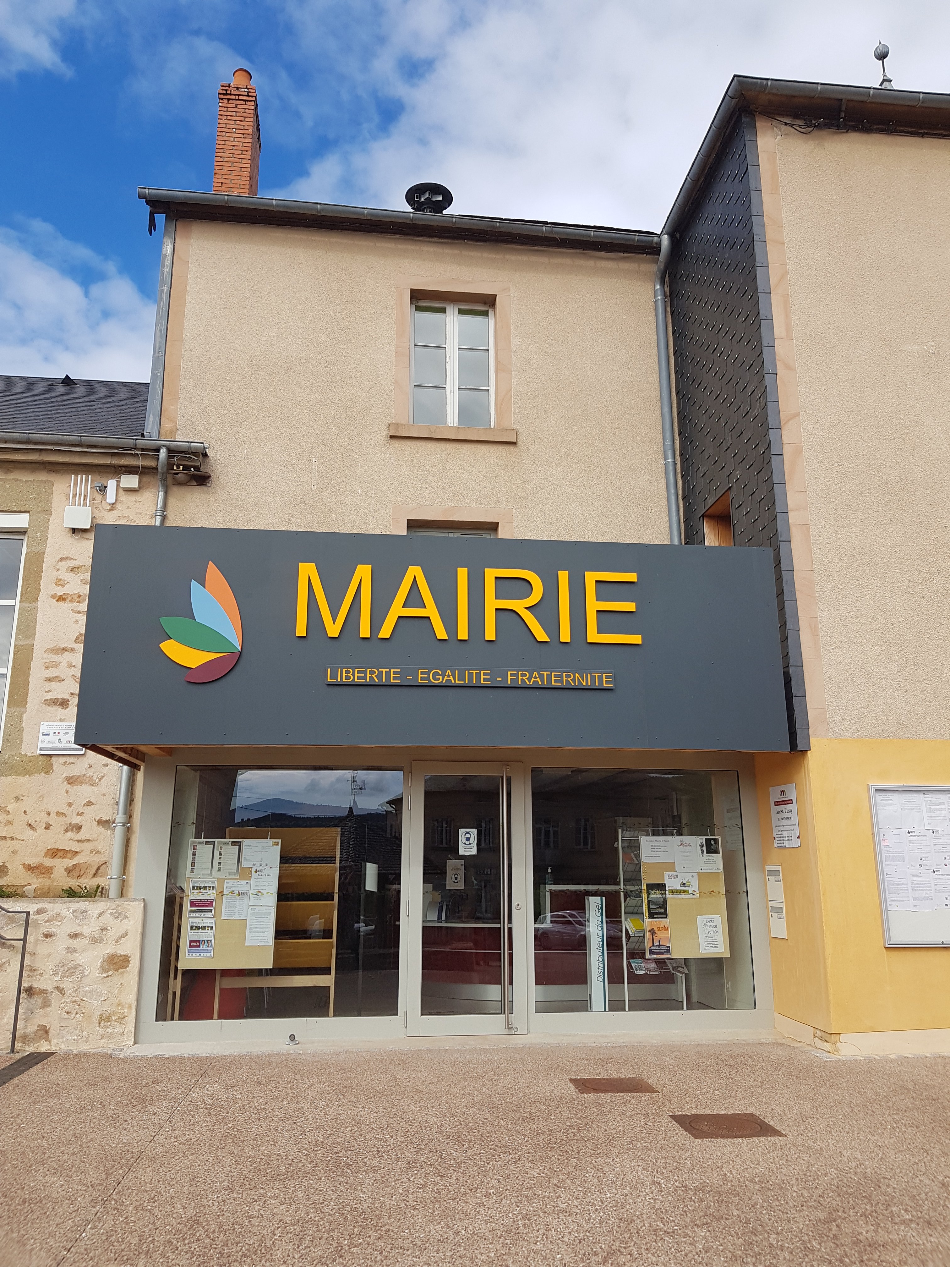 Mairie d'Anost