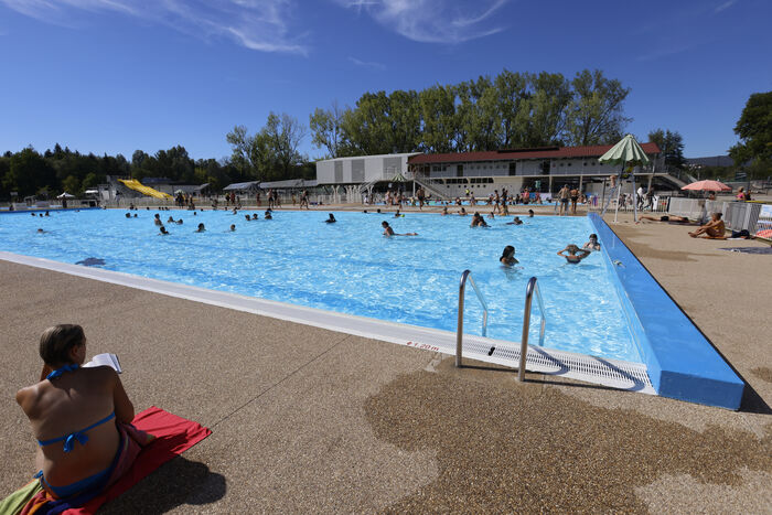 Piscine plein air de Chalezeule