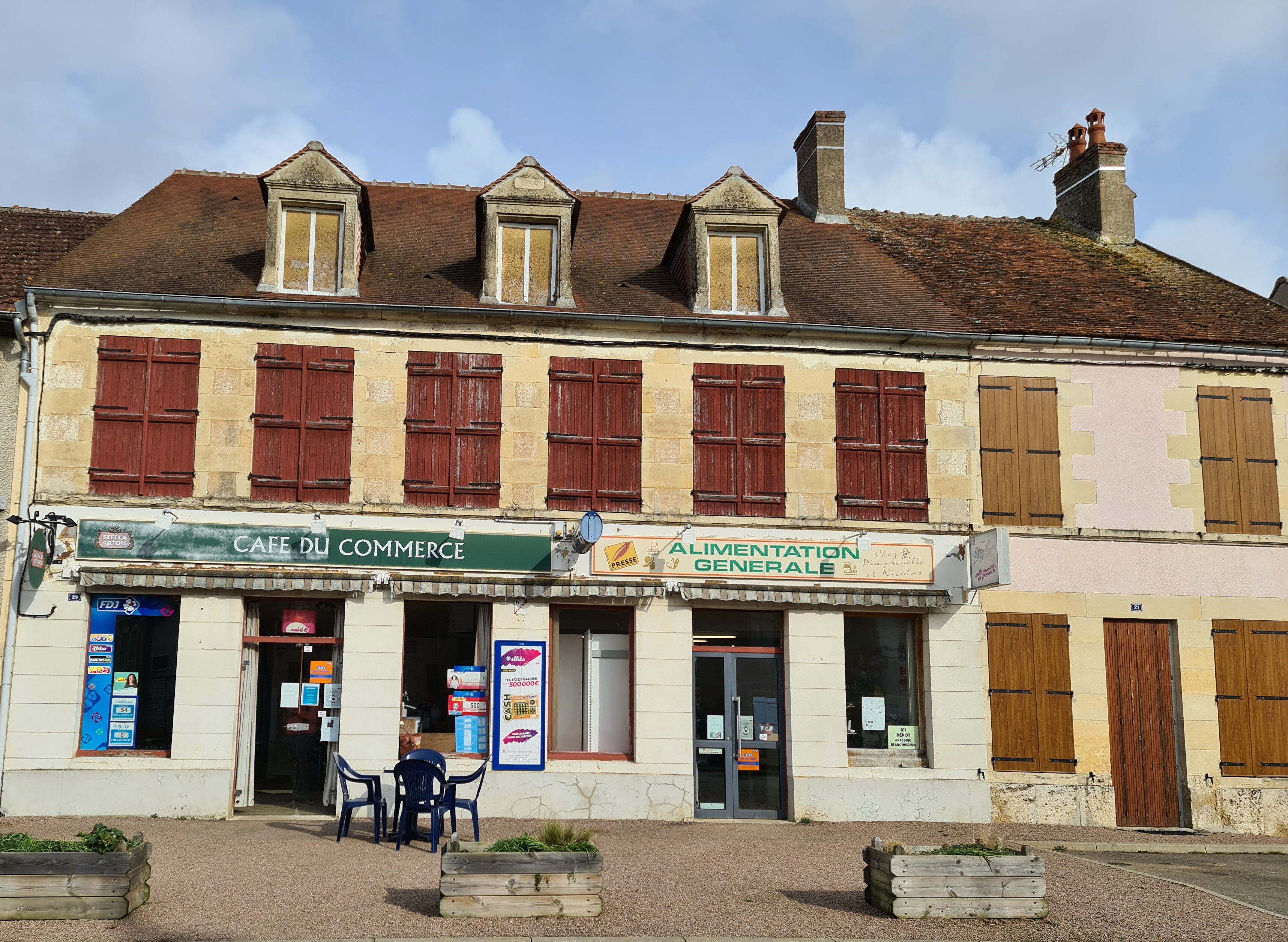 Le Commerce