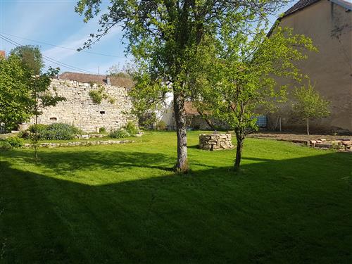 Demeure pittoresque en pierre