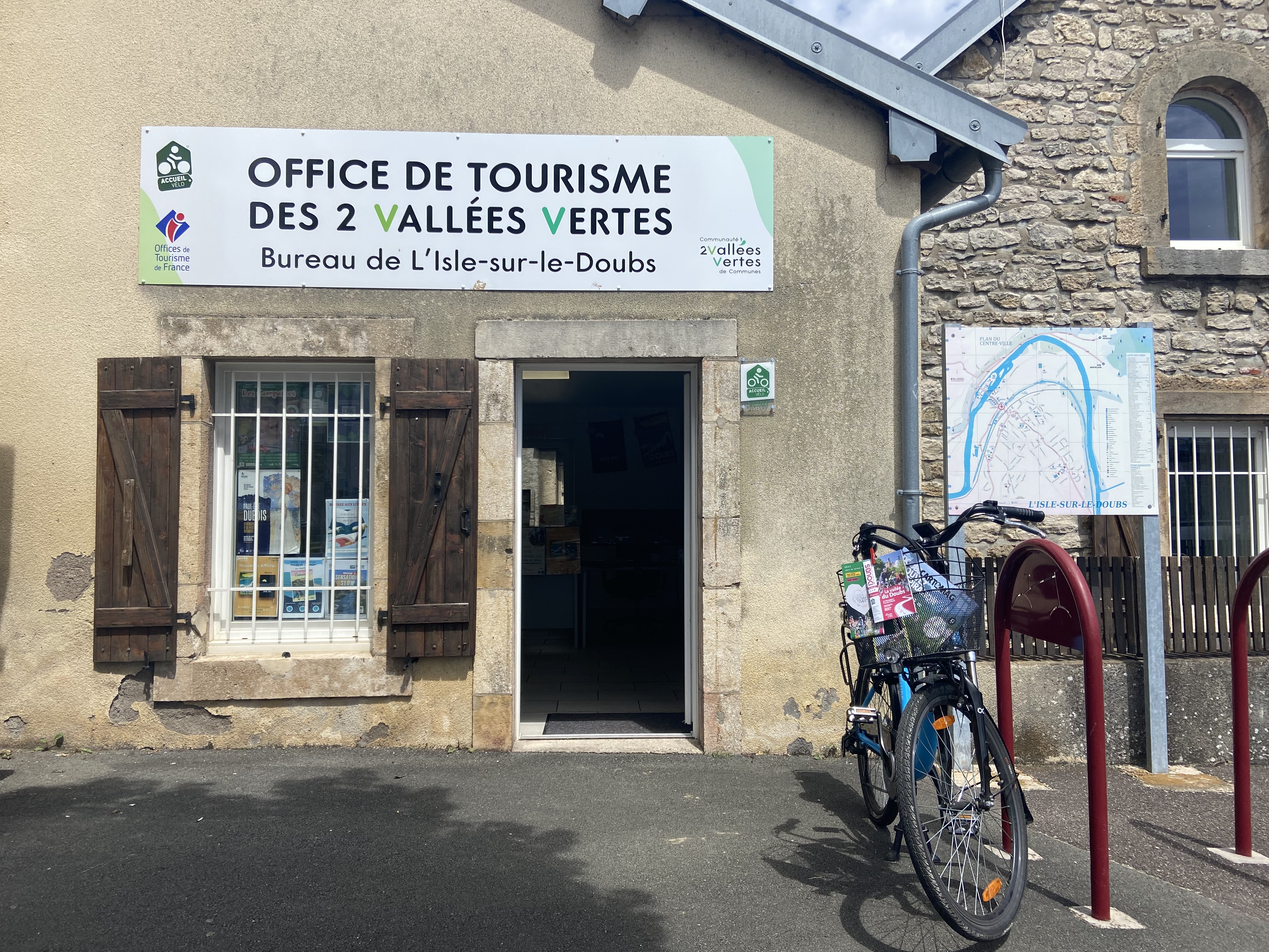 Office de Tourisme des 2 Vallées Vertes - Bureau de L'Isle-sur-le-Doubs