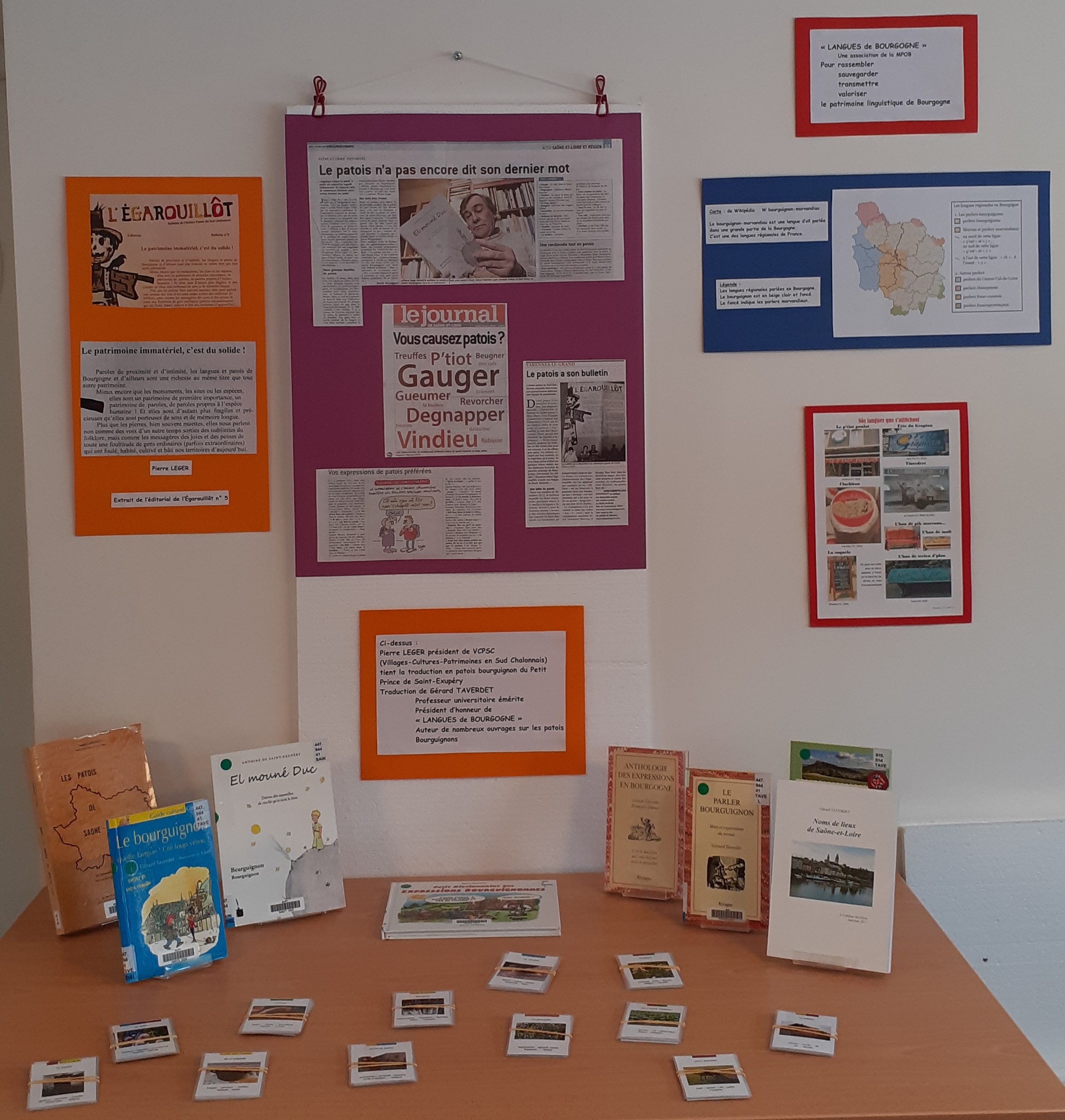 Livres et jeu de famille