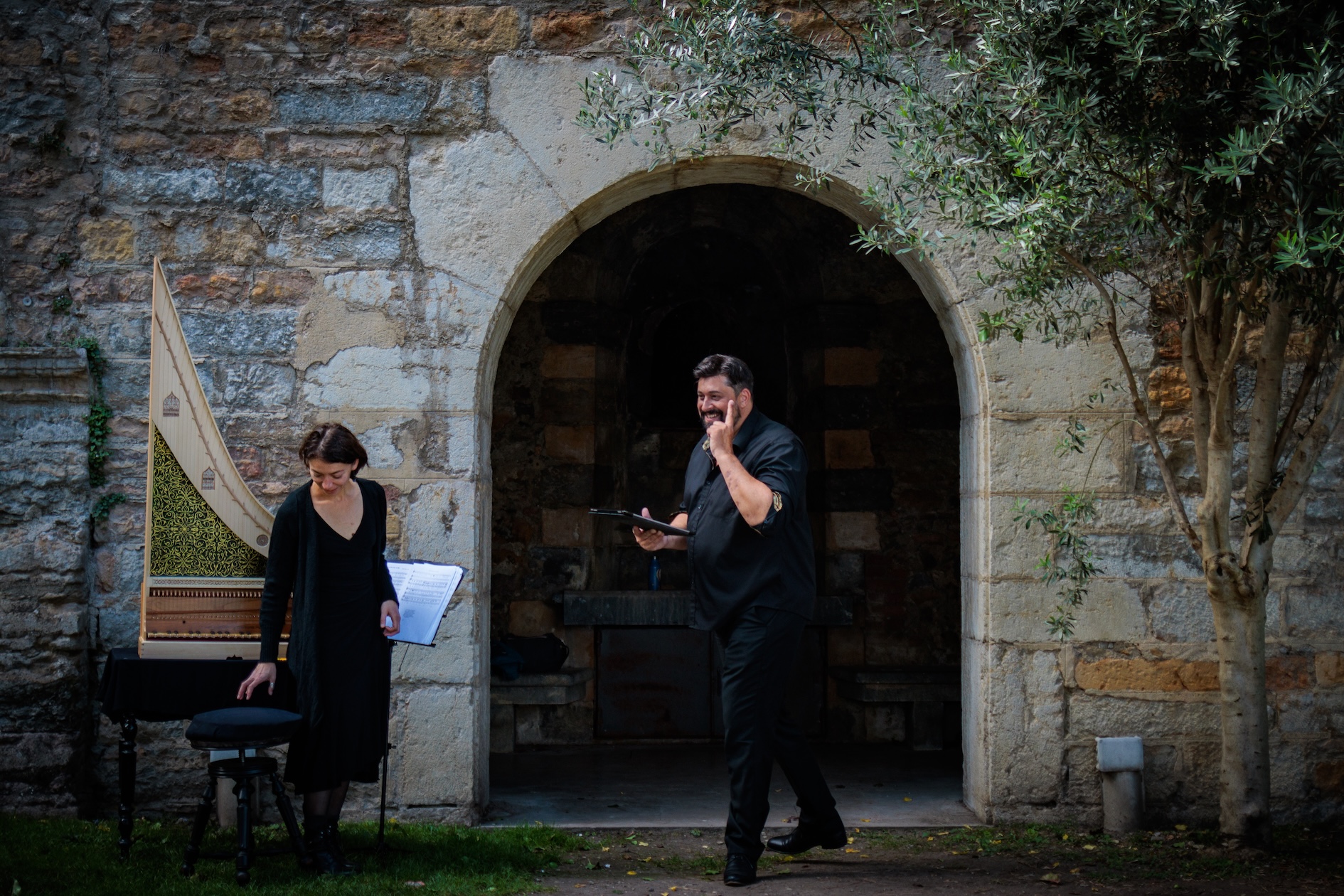 Ensemble_Celadon_Renaissance_a_Gogo