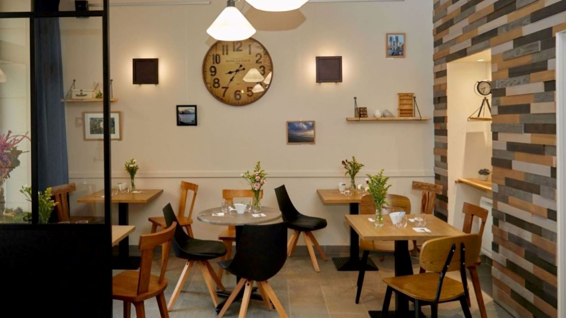 L'atelier perché — Bars & Cafés à Saône-et-Loire