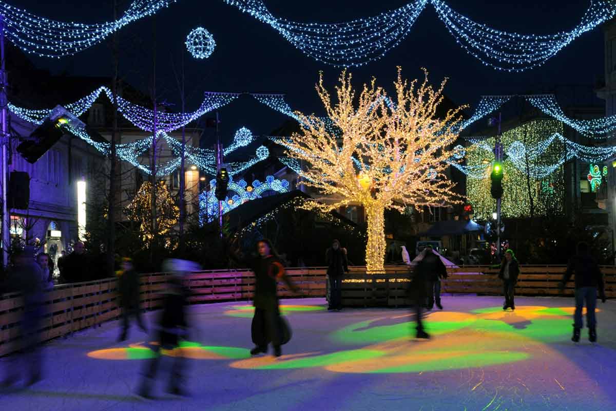 PATINOIRE DU MARCHÉ DE NOËL : HORAIRES ET PROGRAMME D'ANIMATIONS_1