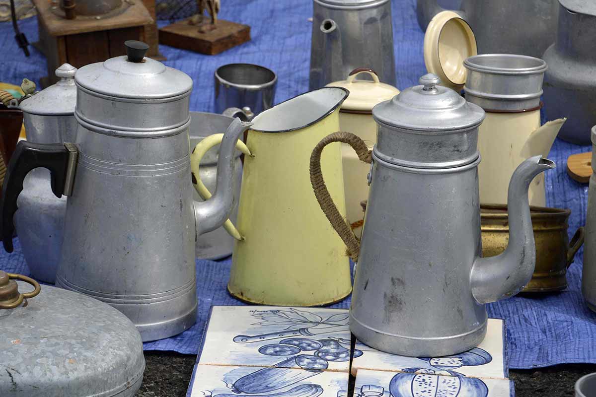 BROCANTE AU FORT DU MONT BART
