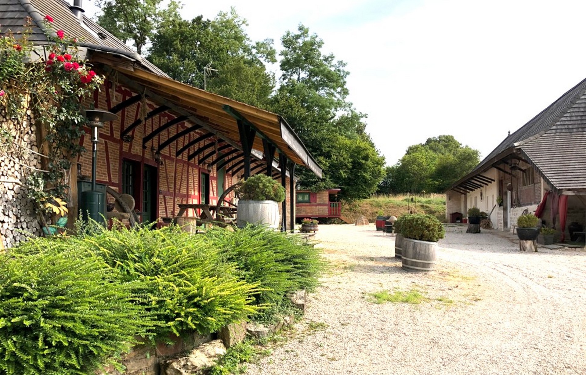 Le Domaine du Sens, chambre d'hôtes à Frontenaud