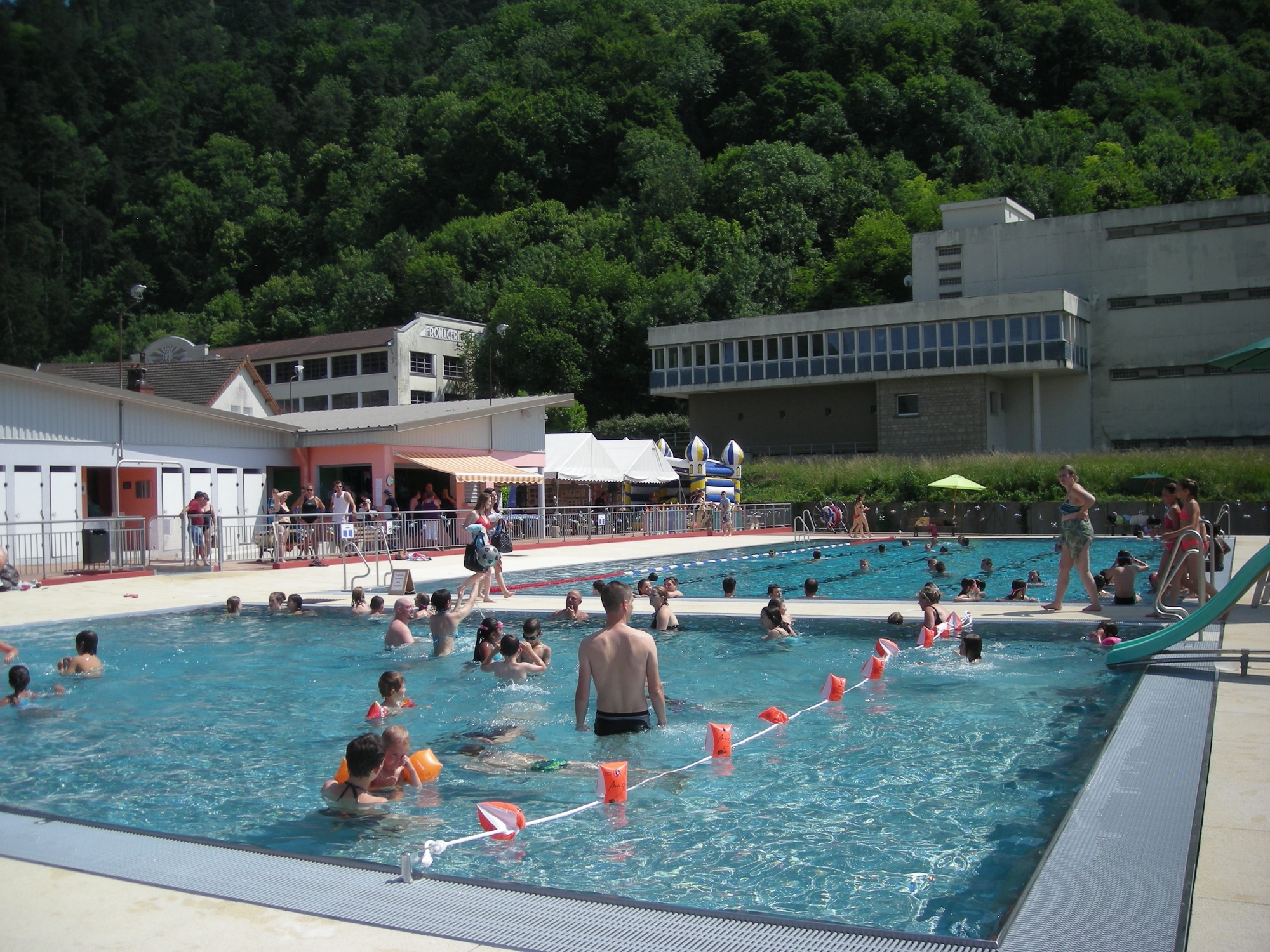 Piscine de Poligny