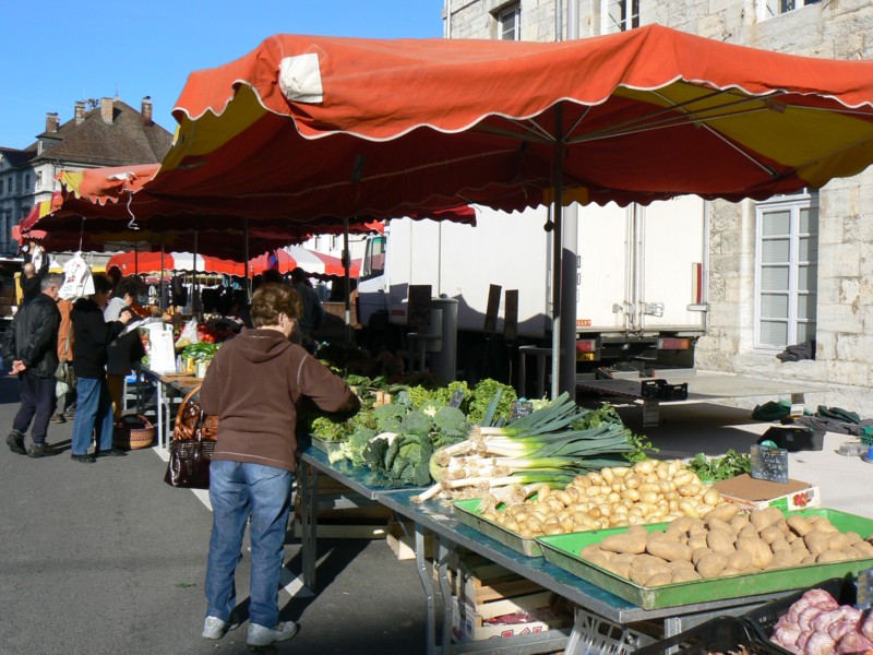 MARCHÉ_1