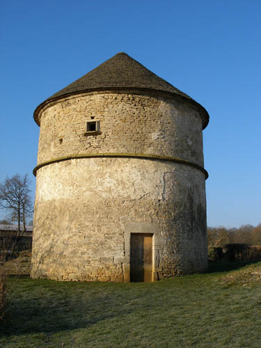 Chateau medieval d'oricourt