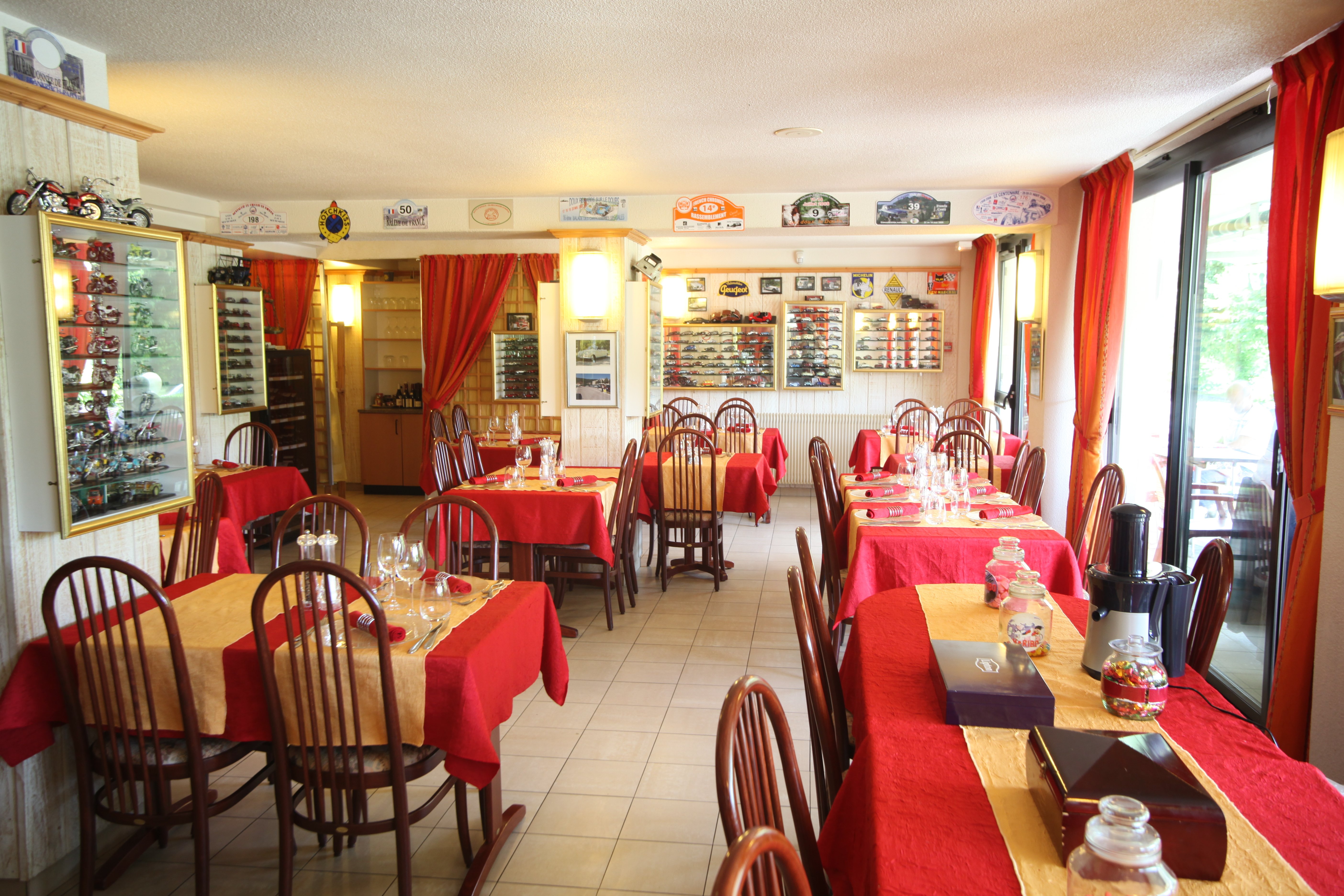  Restaurant  le Relais de la Vall e  Hy vre Paroisse Doubs