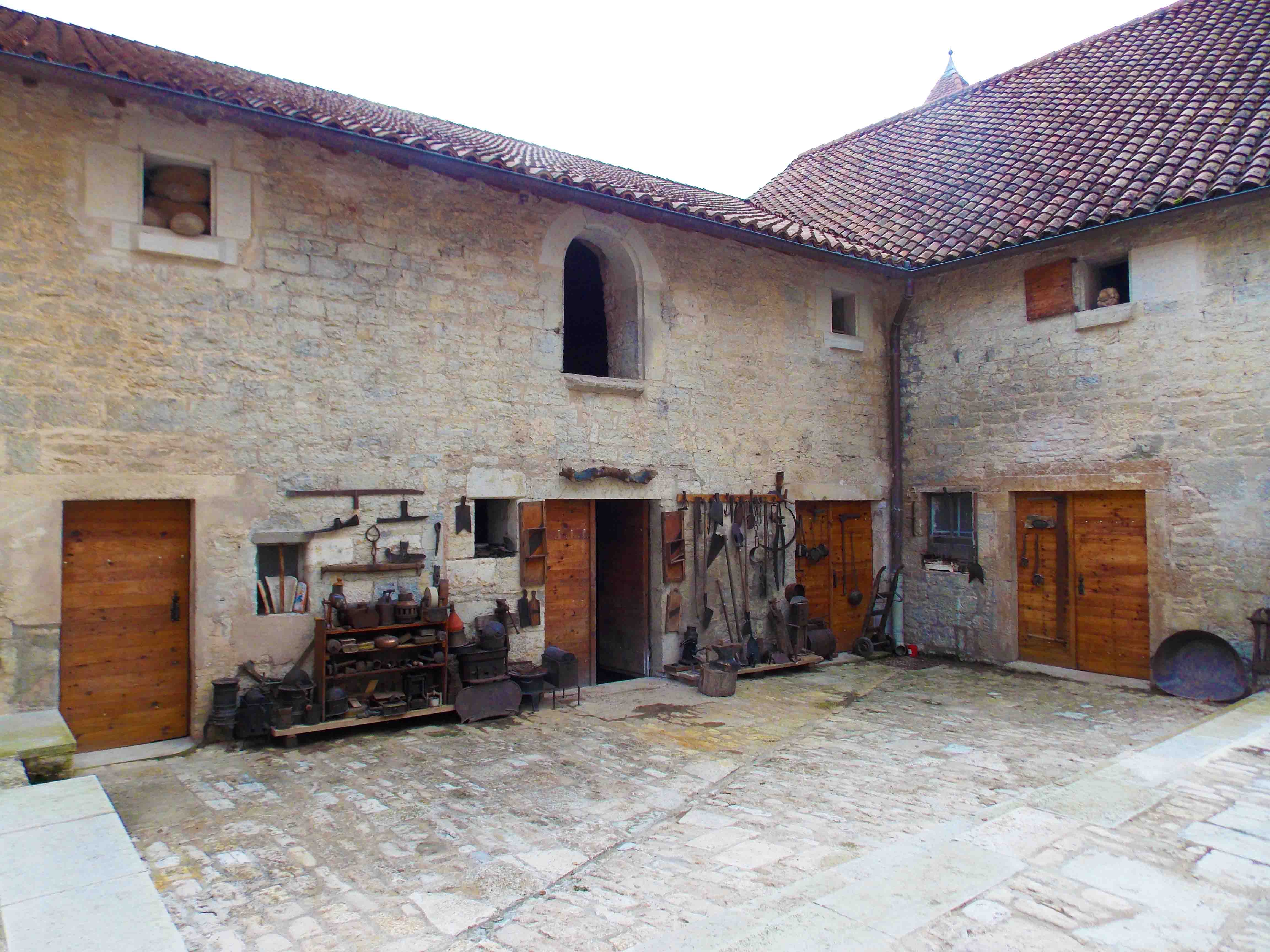 Maison forte de Montbozon