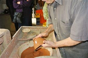 Atelier de poterie traditionnelle de Boult