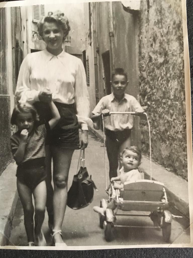 43cc12b8-1ee2-4477-bb40-5e7455688201 copie