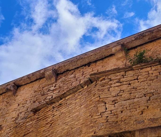 intrevention sur l'eau au fil des siècles et plus précisément à Rochefort