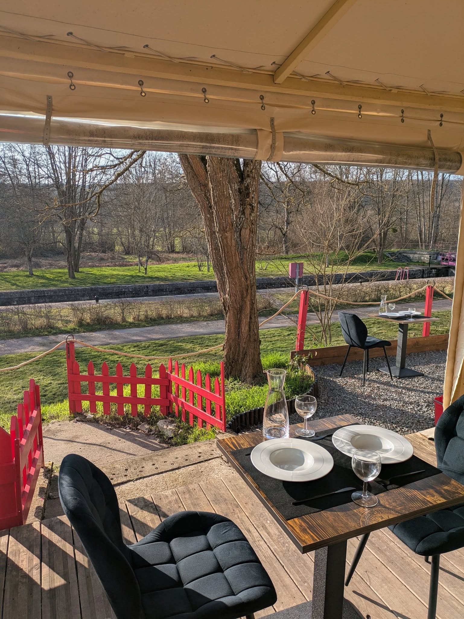 O'W Restaurant