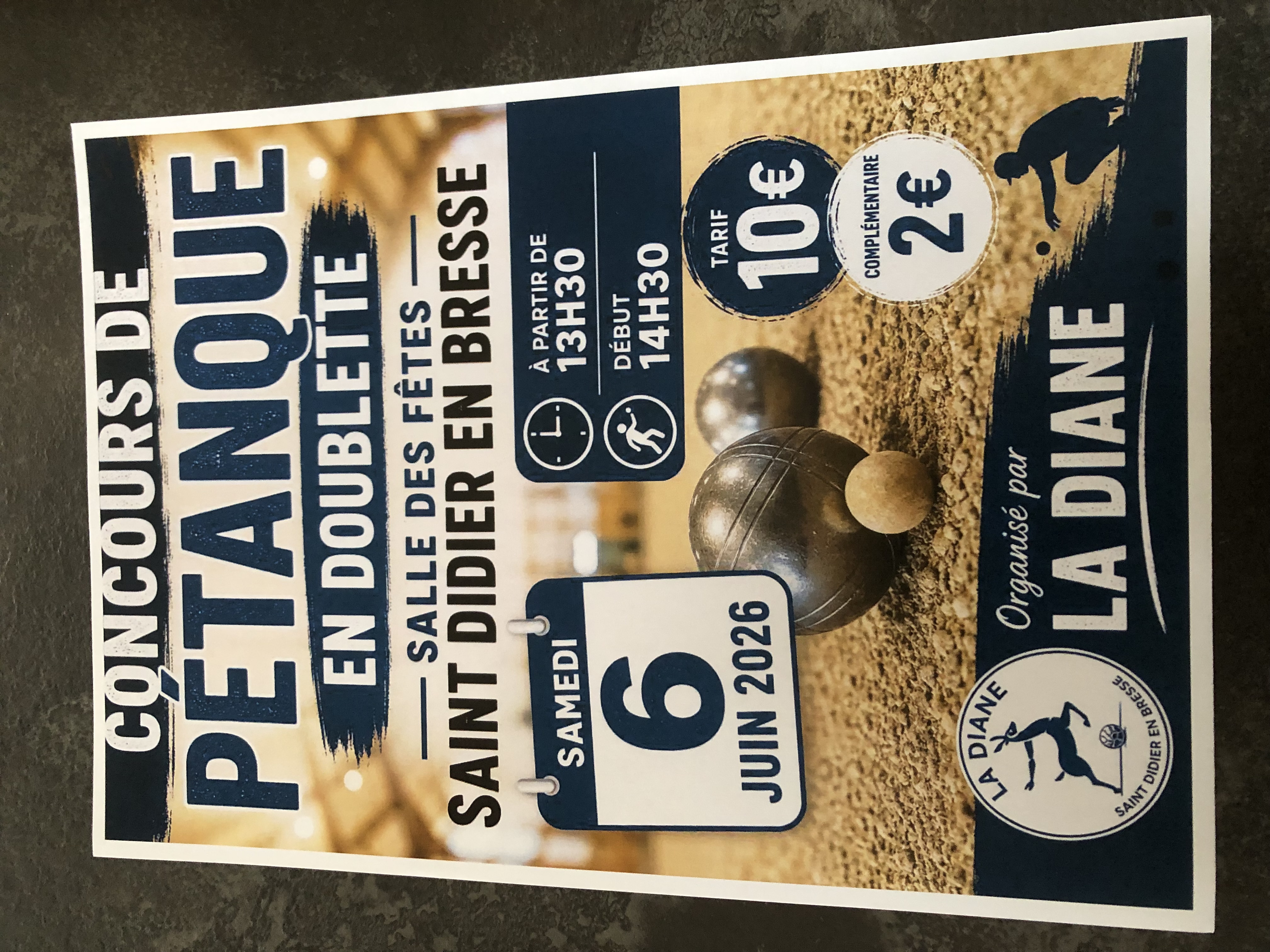 Concours de pétanque en doublette