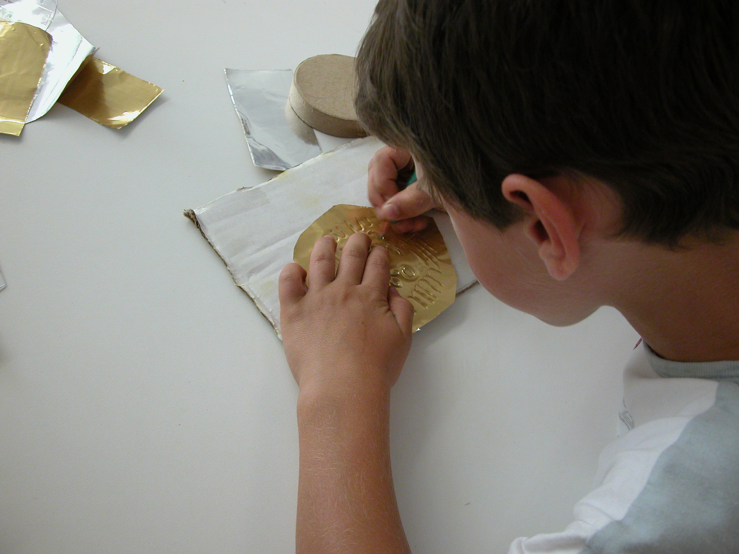 Atelier créatif pour les ados - Gravure et micro-détails d’après Catherine Gillet