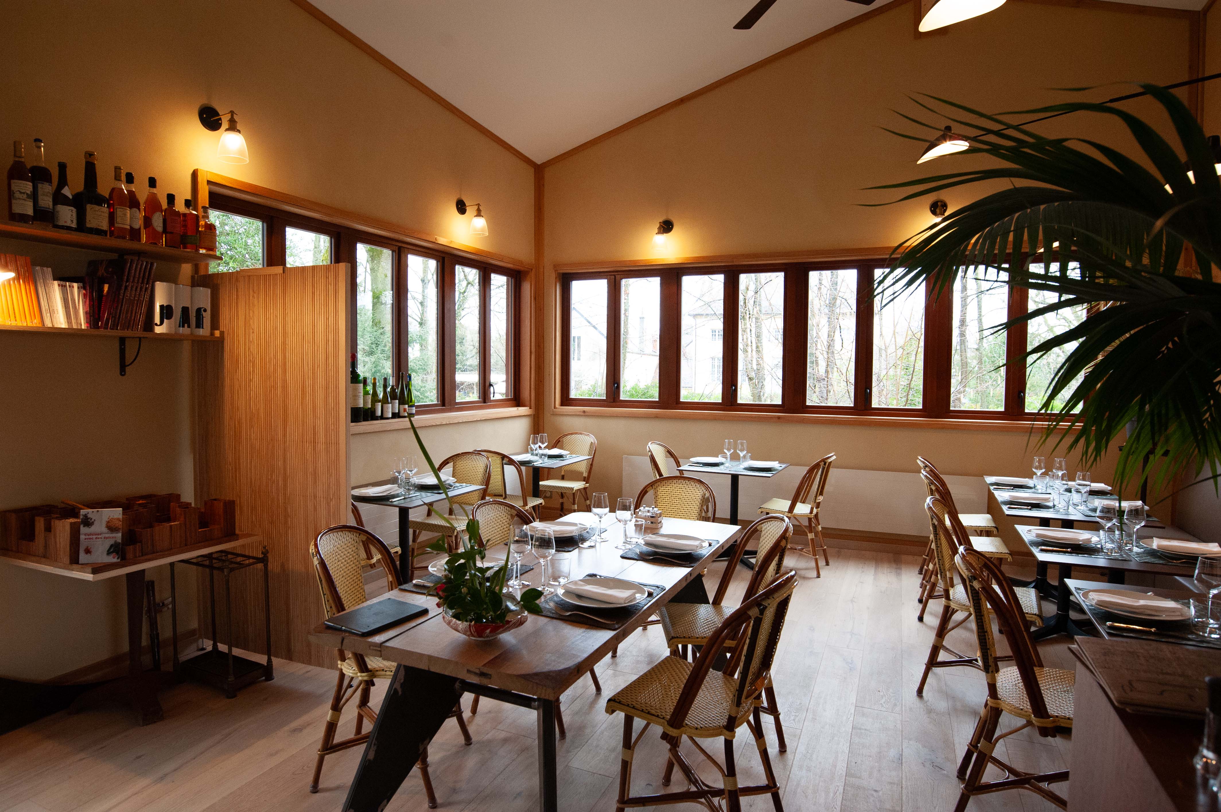 BOISROUGE Restaurant