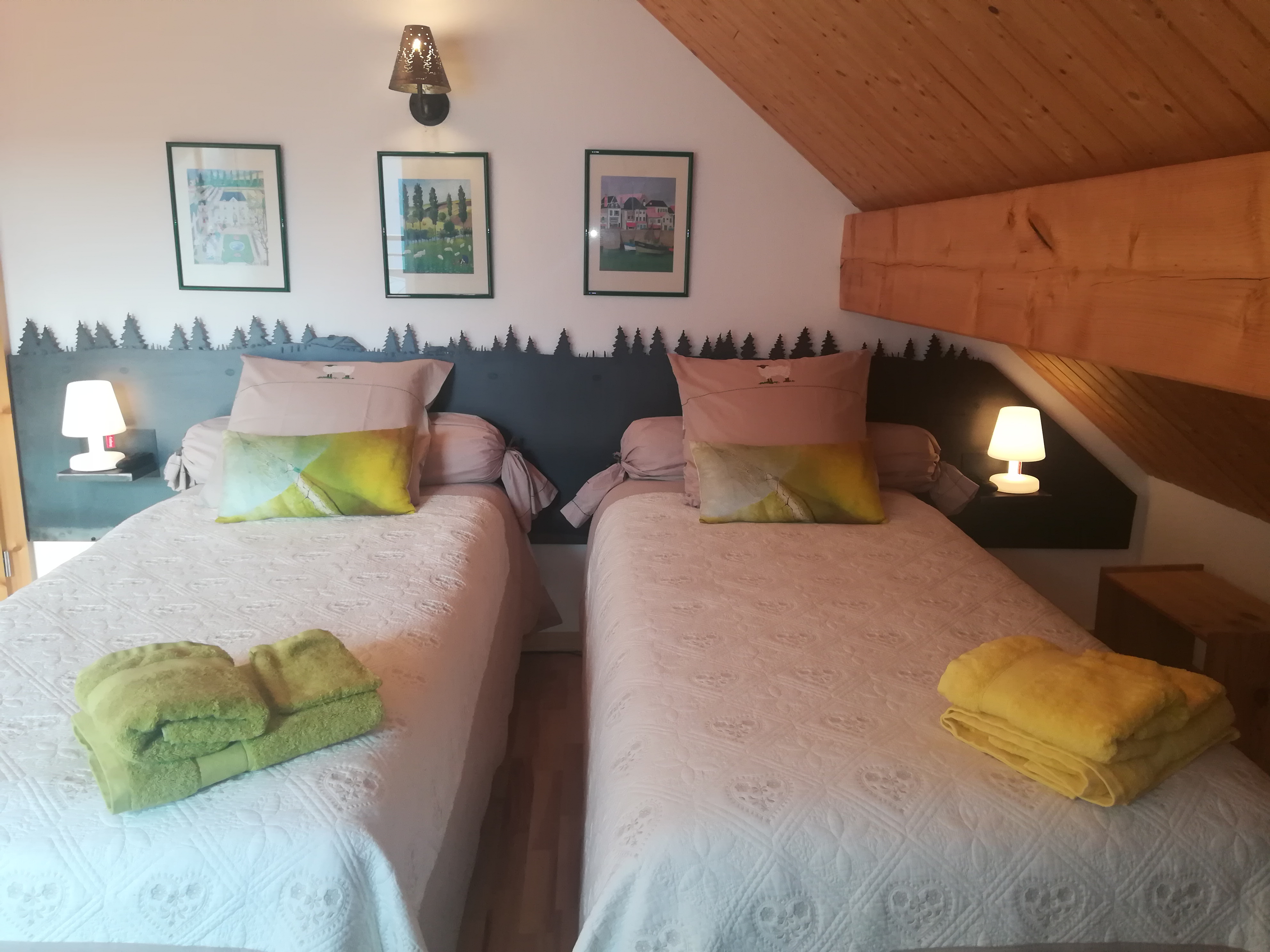 Au Doubs Murmure, chambre d'hôtes à Les Fins