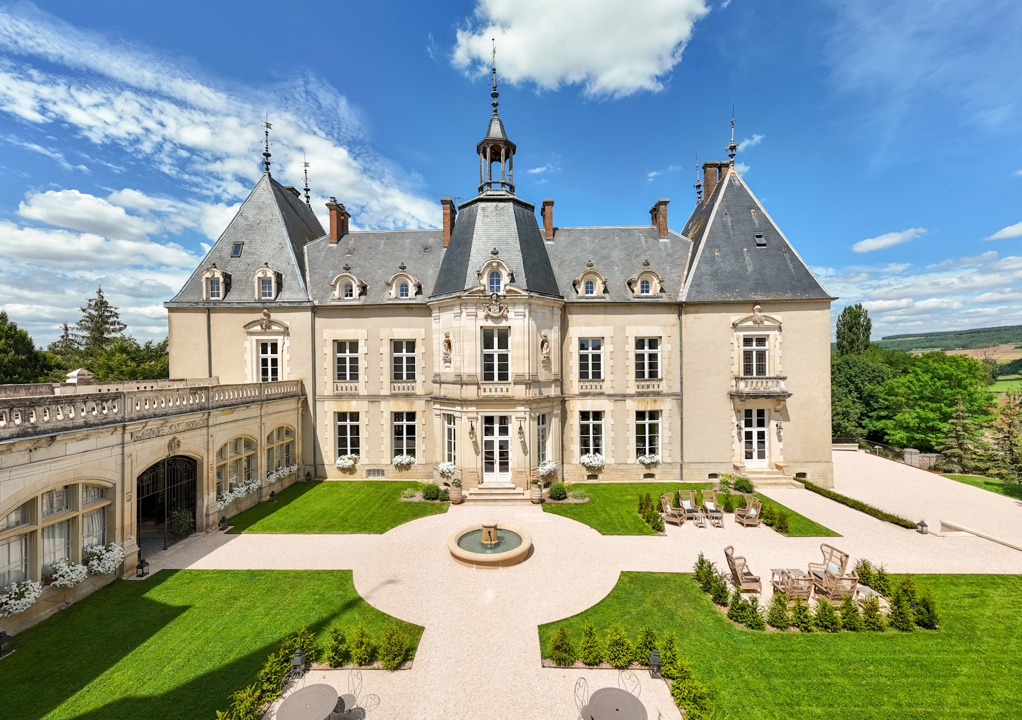 Chateau-Sainte-Sabine_2 ©Maison Kalos