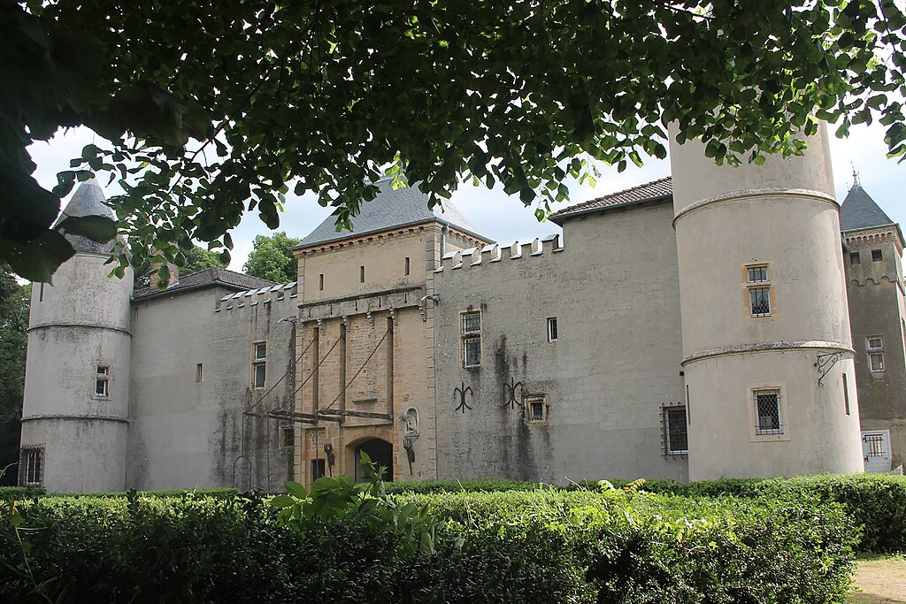 Chateau-de-Varennes_les_Mâcon
