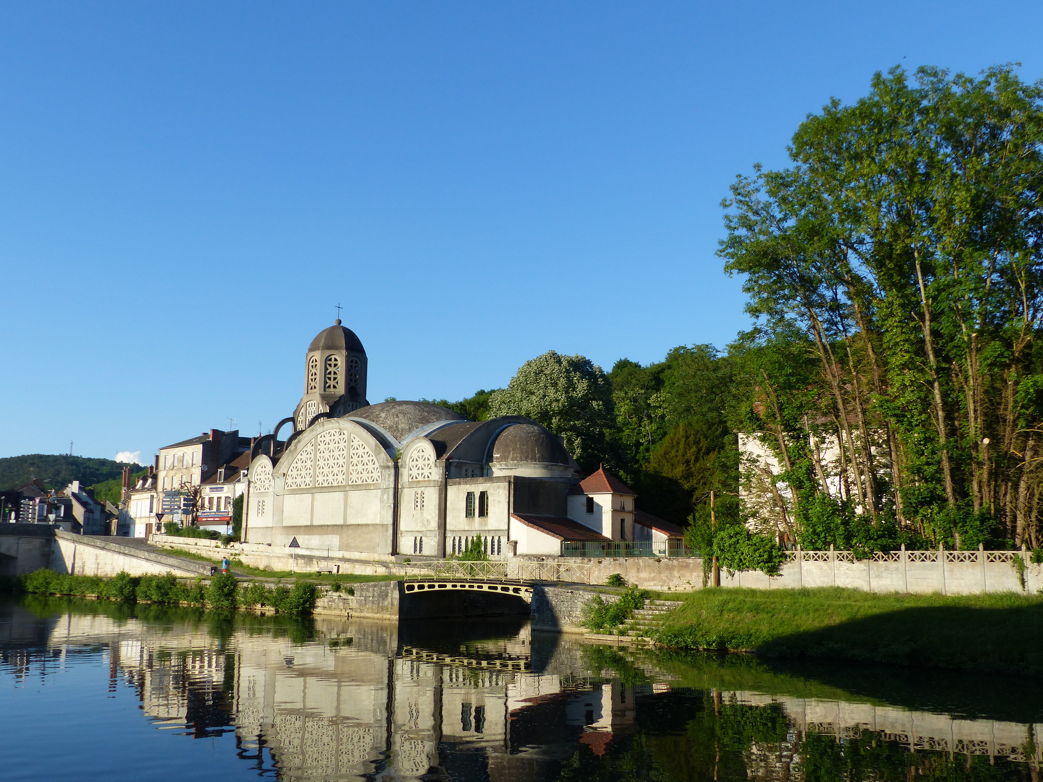 Clamecy-Bethléem_côté_port ©L.Marlot OTCHN
