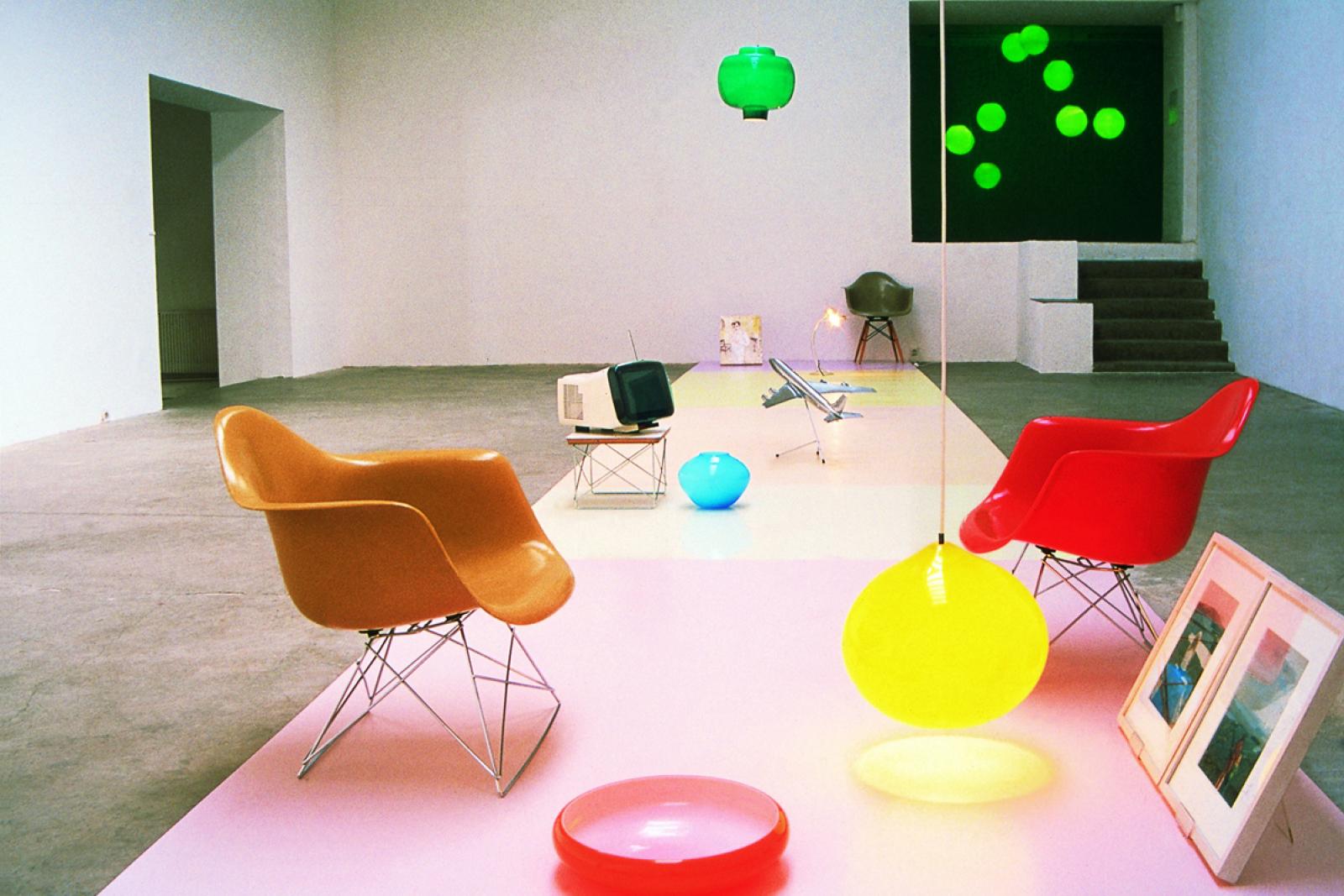 Vue de l’exposition de Plamen Dejanov et Swetlana Heger, Le Consortium, 1998.