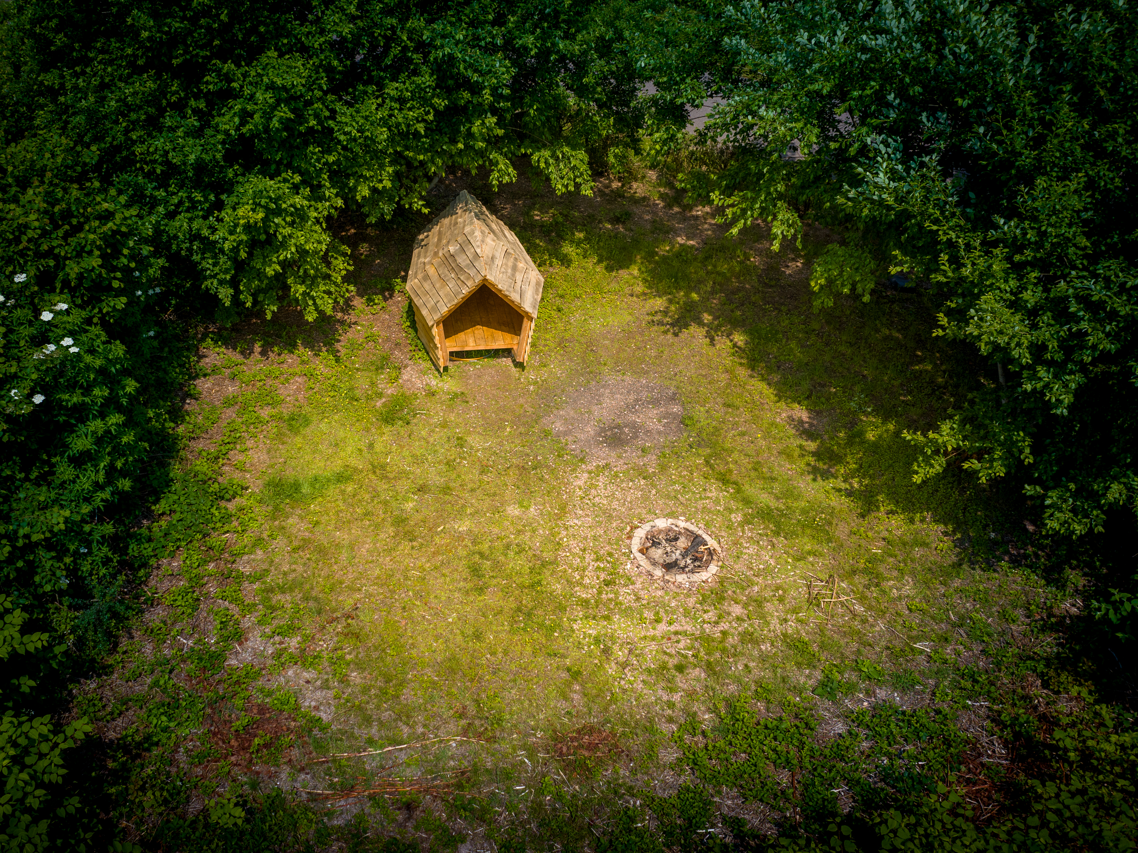 Aire d'éco-bivouac, Glux-en-Glenne - photo 2