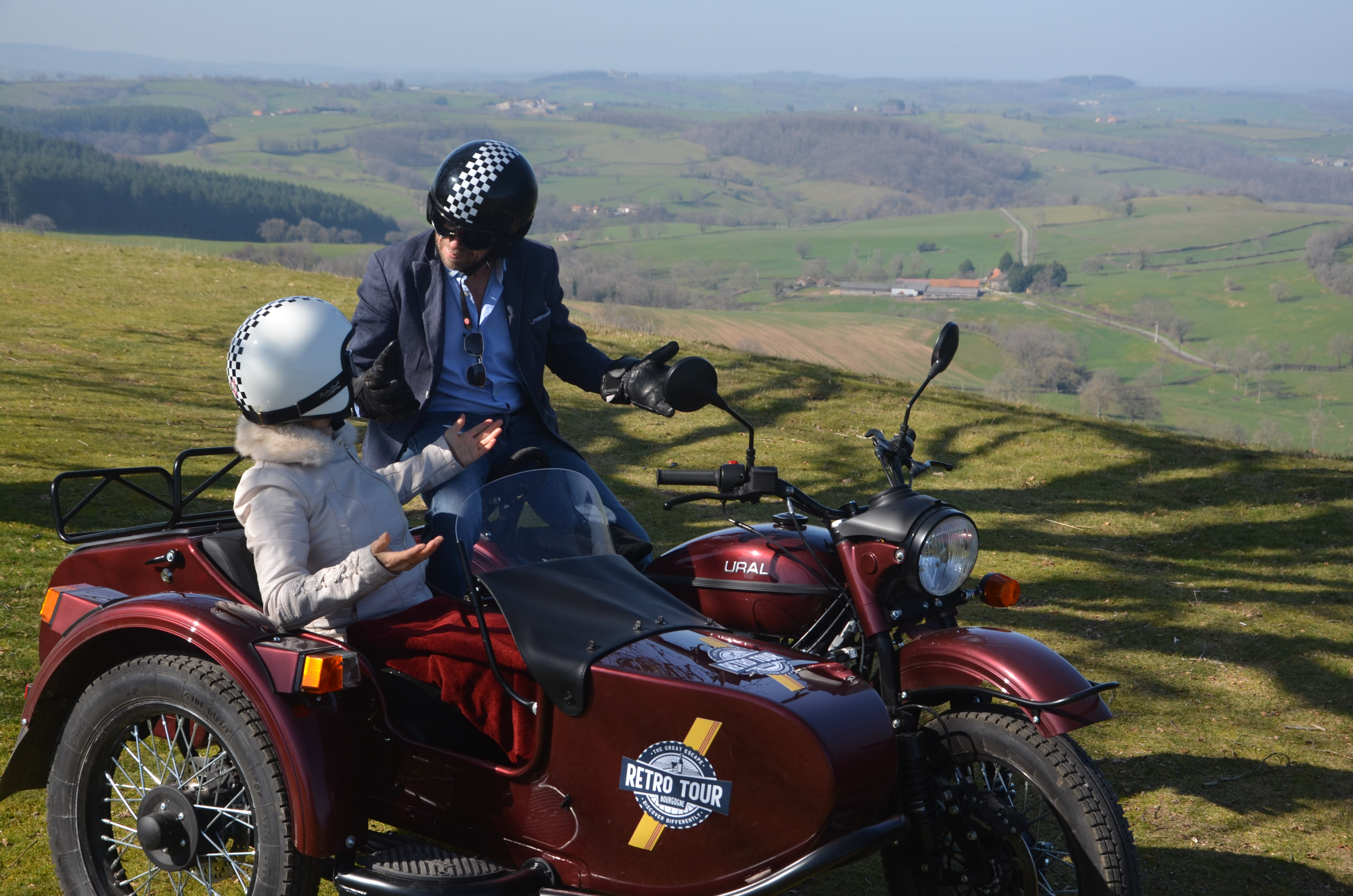 Rétro-Tour Bourgogne - Excursions en side-cars