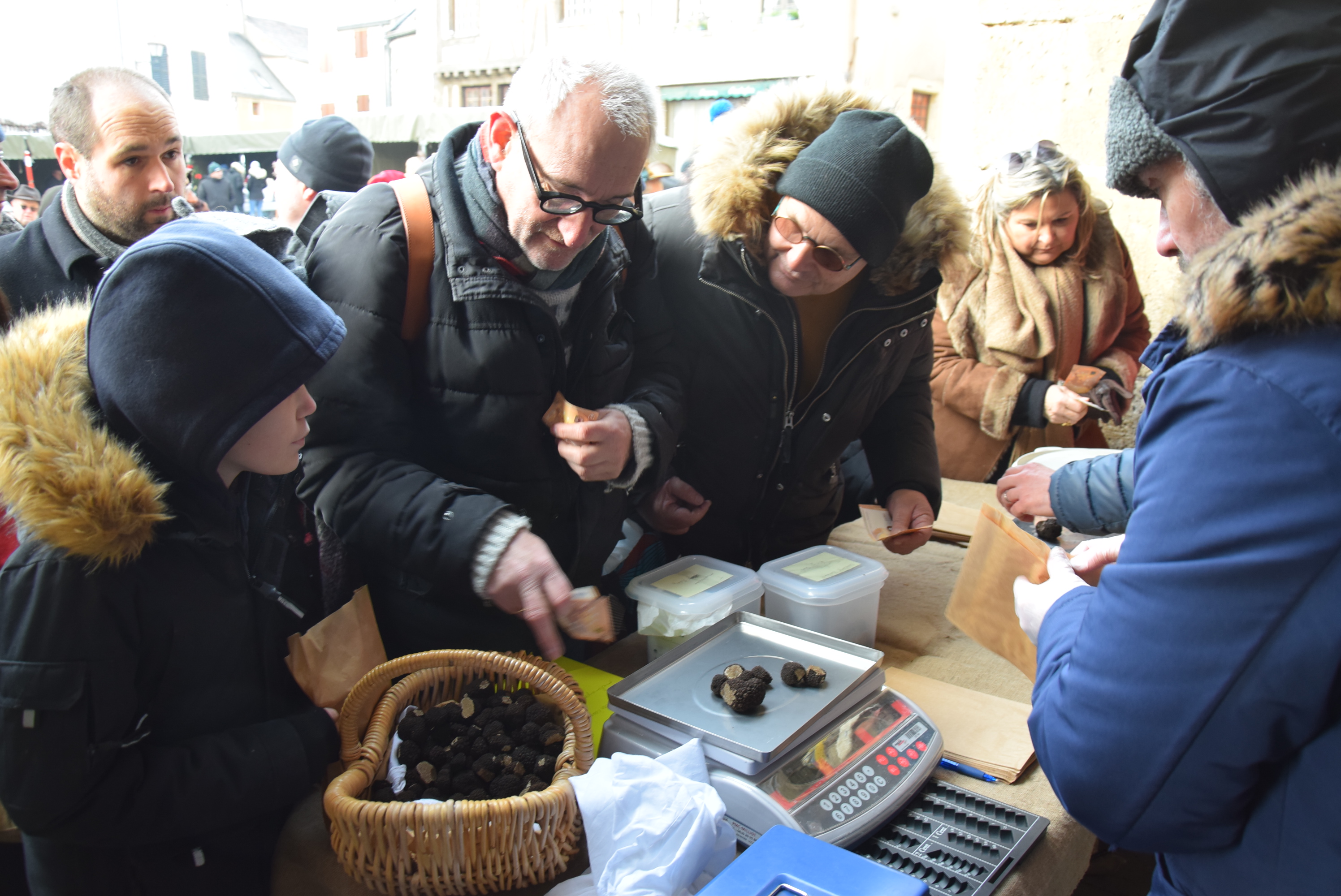 Marché aux truffes de Bourgogne
