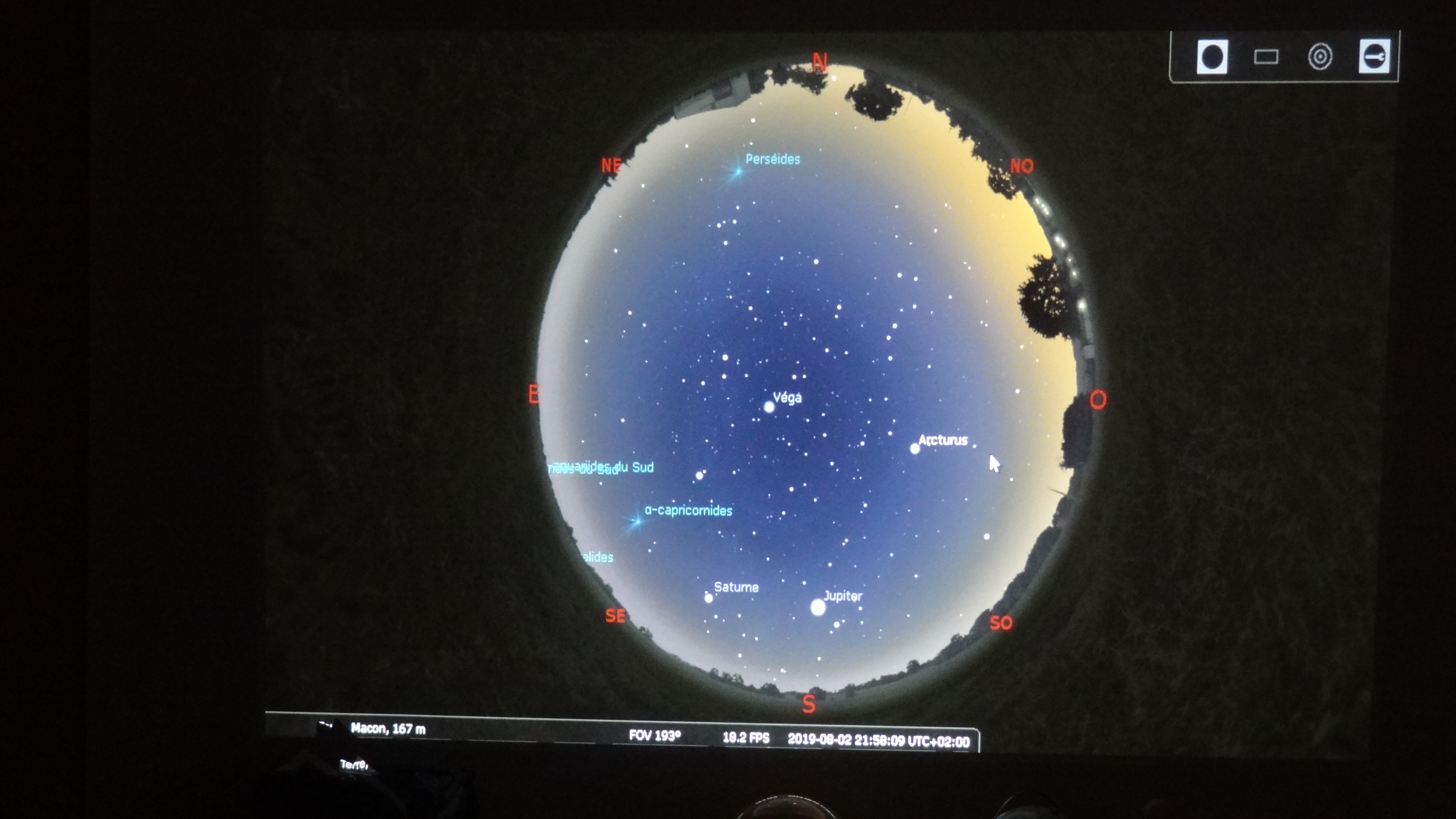 Voyage dans les étoiles