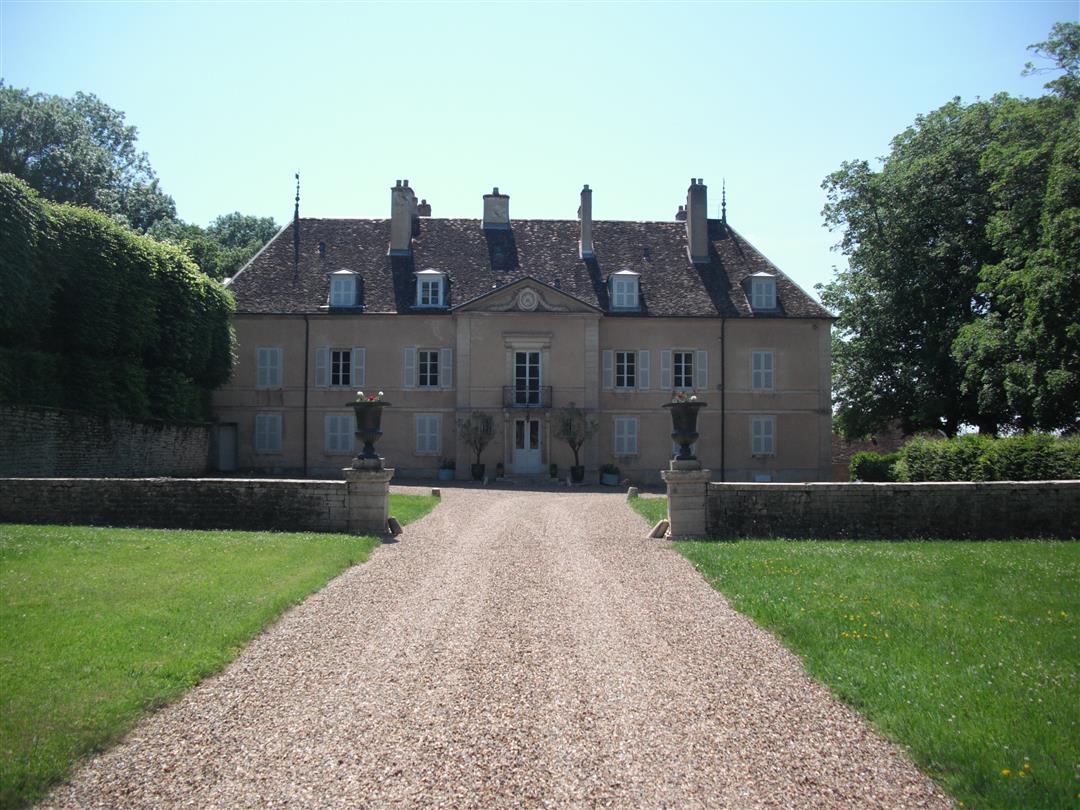 Jardin à la française du château de Jallerange
