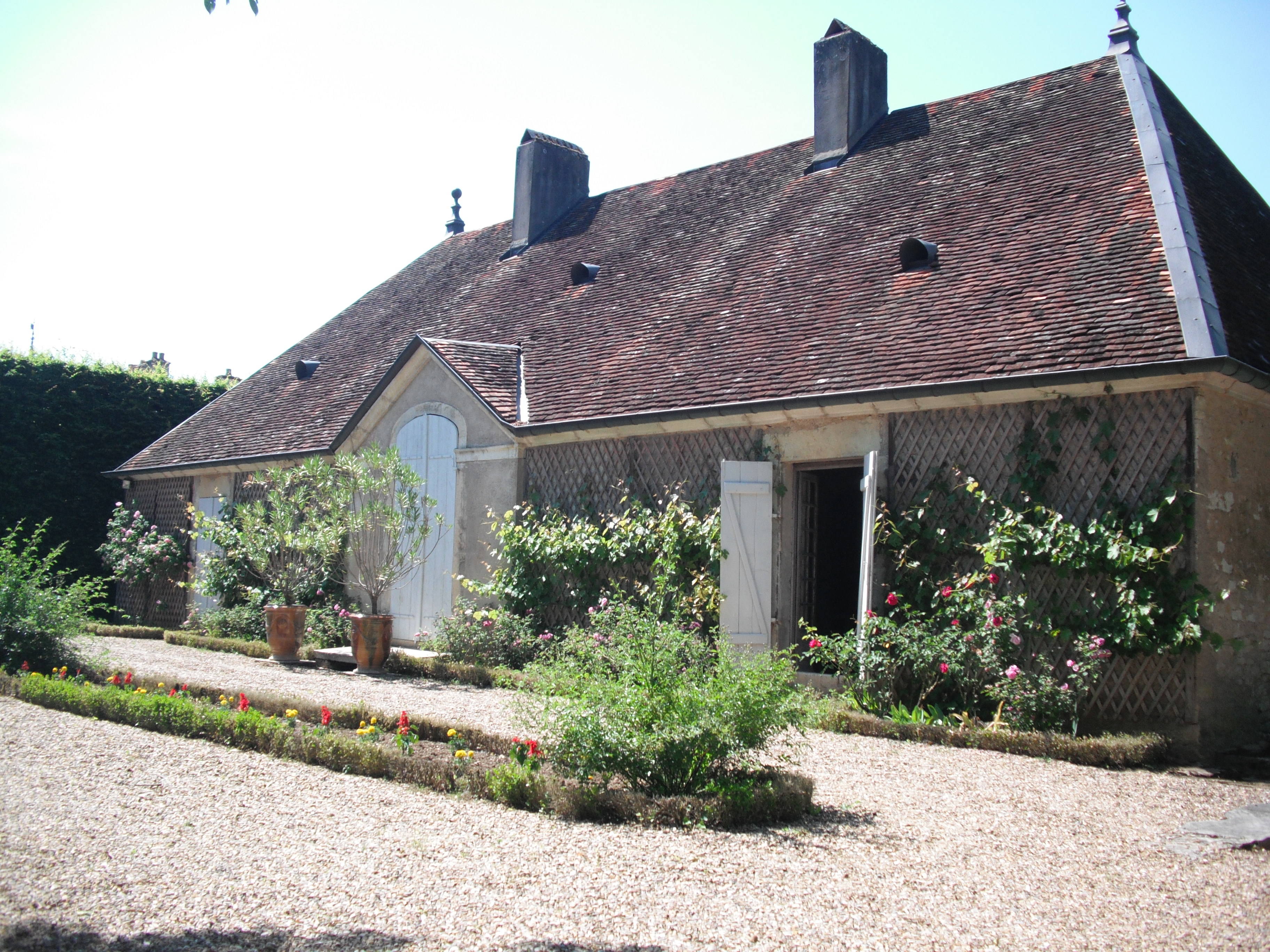 Jardin à la française du château de Jallerange
