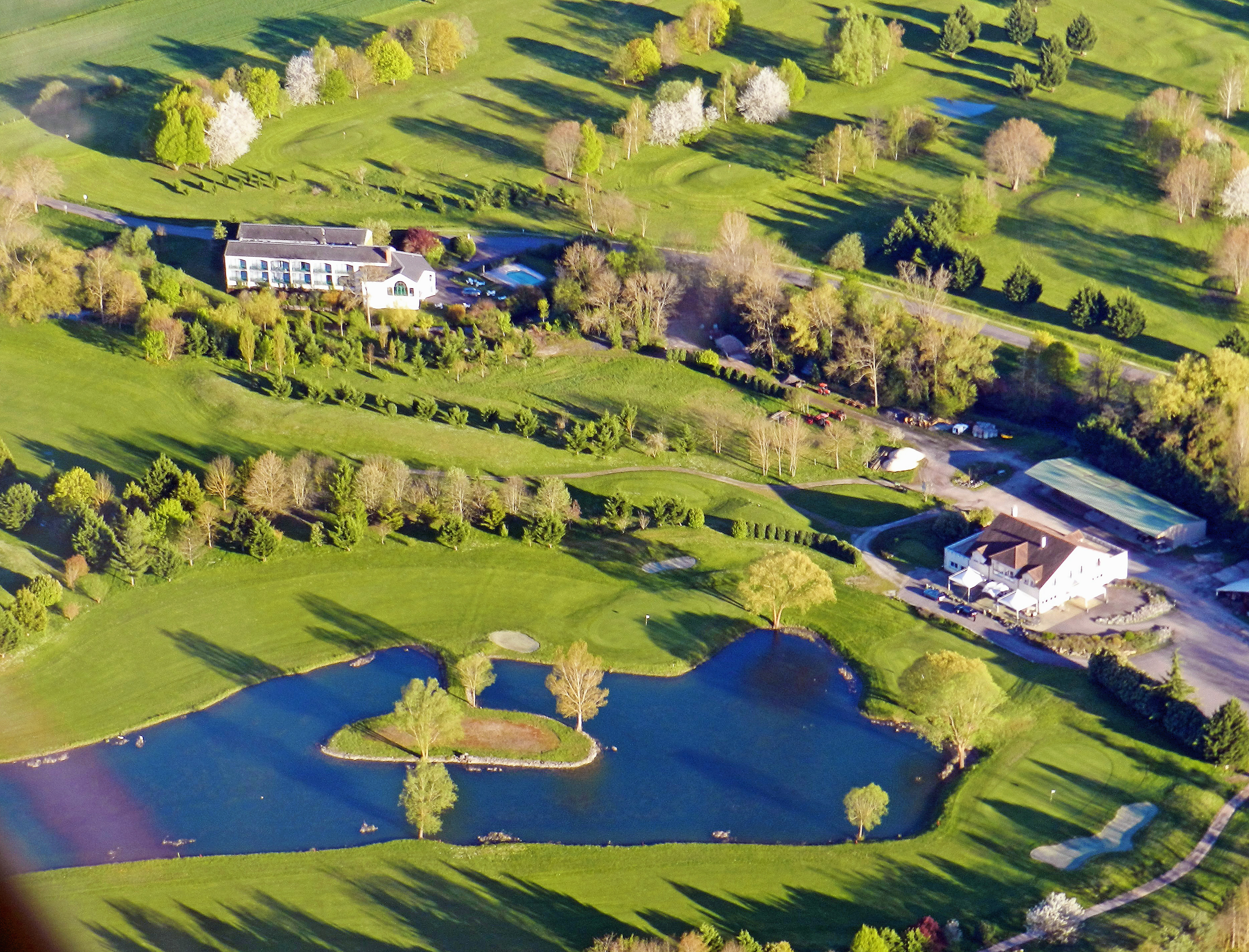 Golf de Beaune Levernois (Levernois) | Beaune und das Pays ...