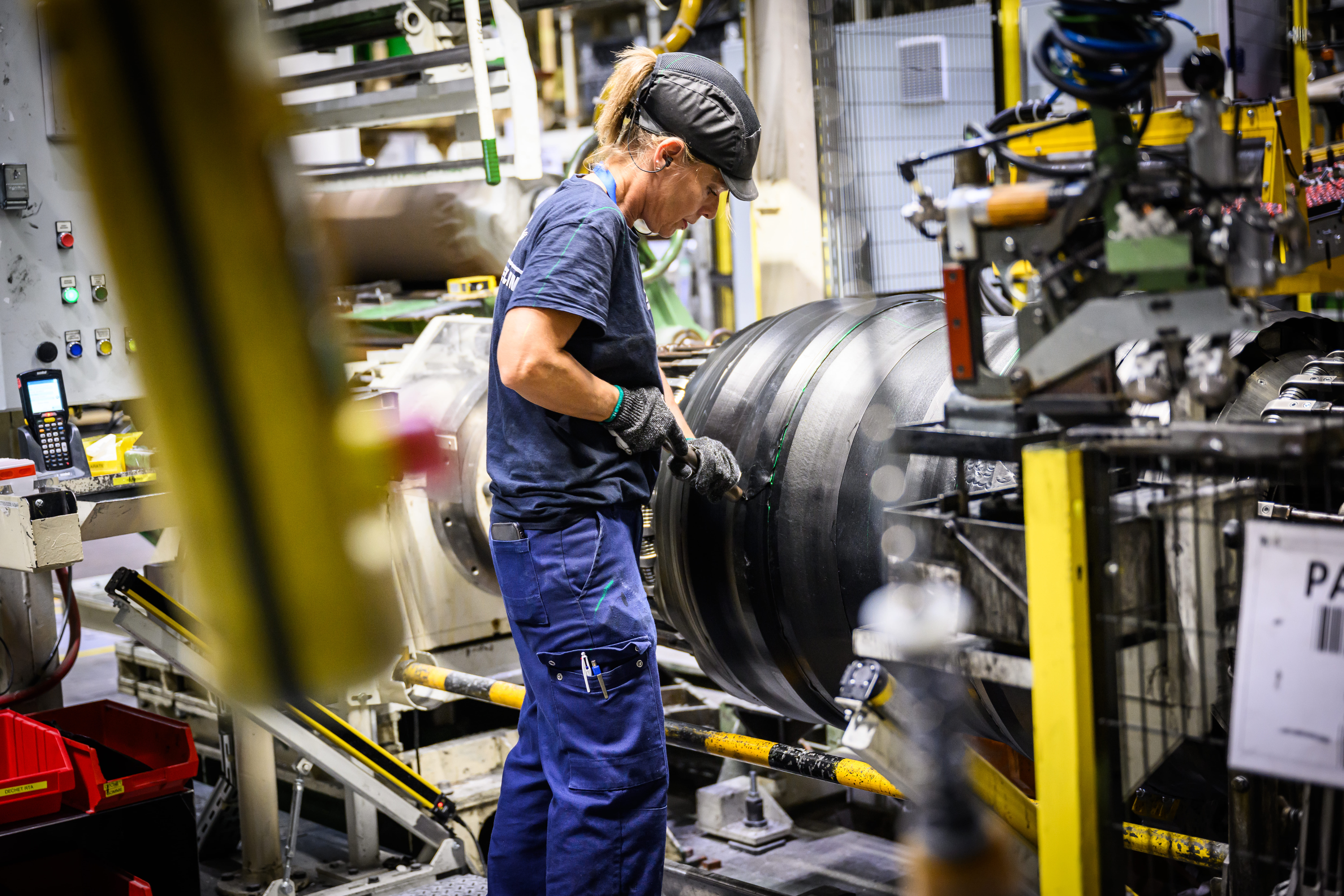 Dans les ateliers © Service Communication Michelin Blanzy