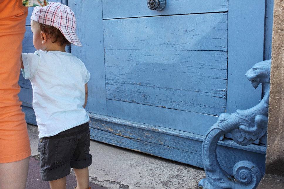 En famille « De porte en porte »