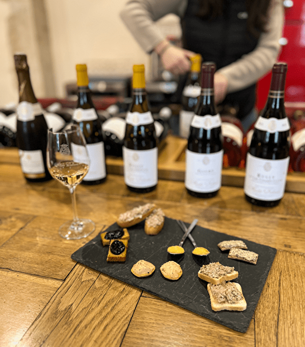 Visite & Dégustation "Accords Vins & Bouchées du Terroir"